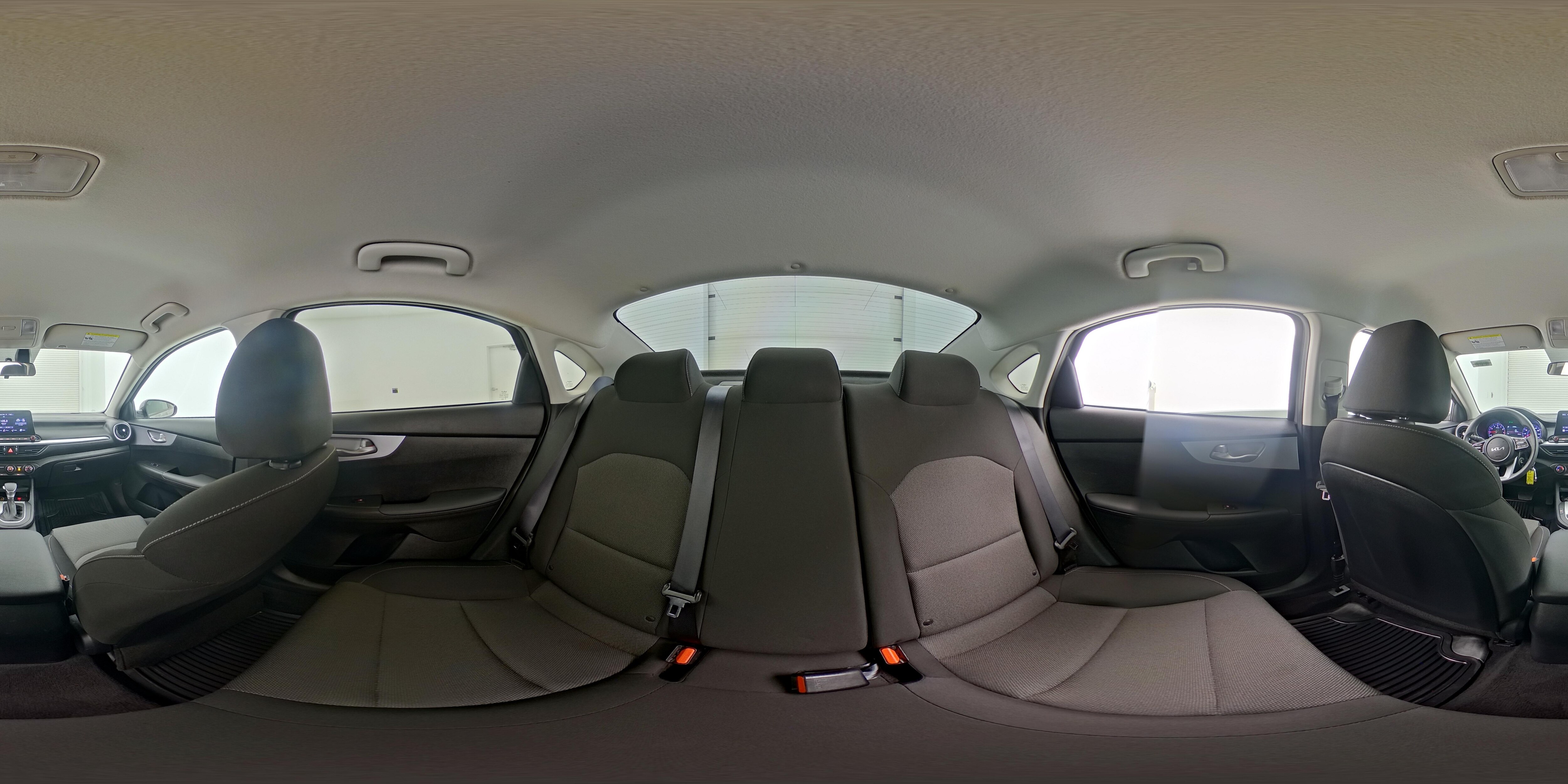 2024 Kia Forte LXS - Photo 25