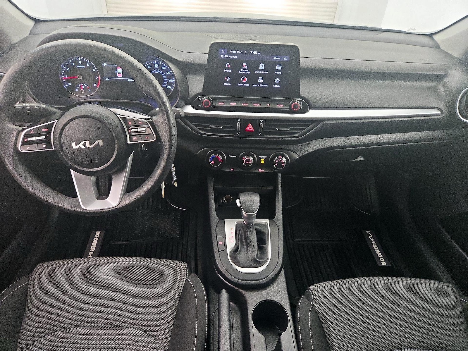 2024 Kia Forte LXS - Photo 10