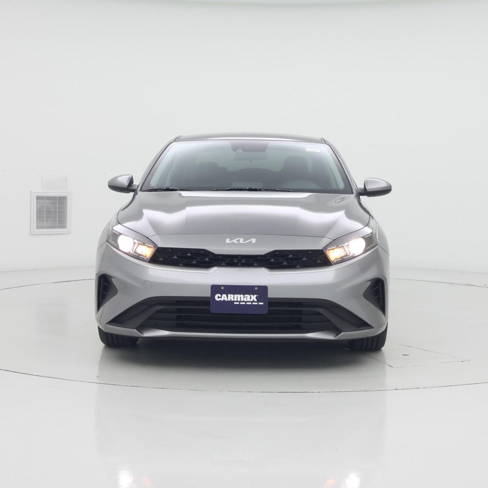 Thumbnail: 2024 Kia Forte - 5
