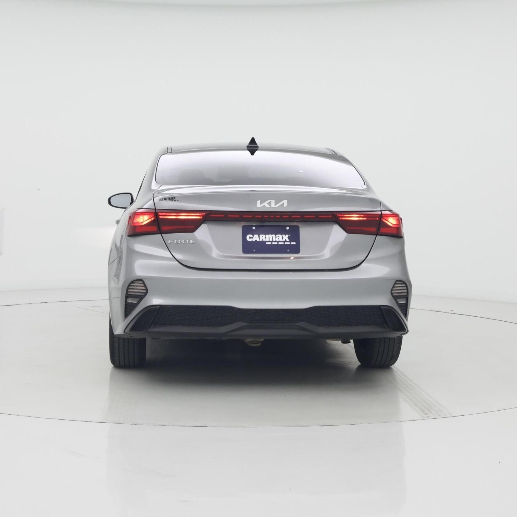 Thumbnail: 2024 Kia Forte - 6