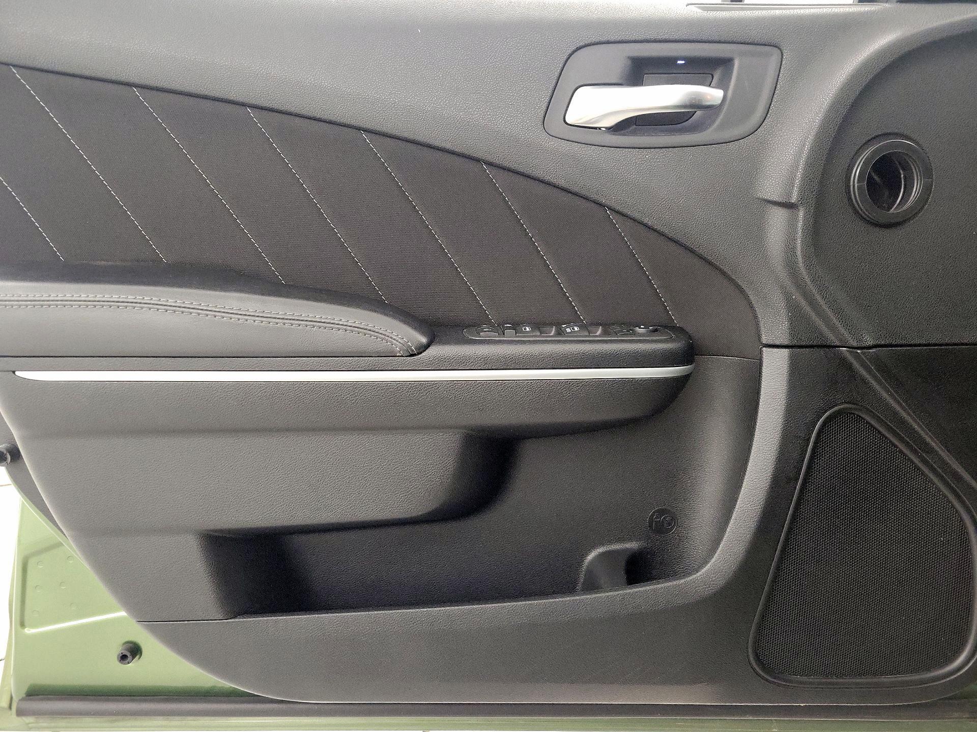 Thumbnail: 2021 Dodge Charger - 12