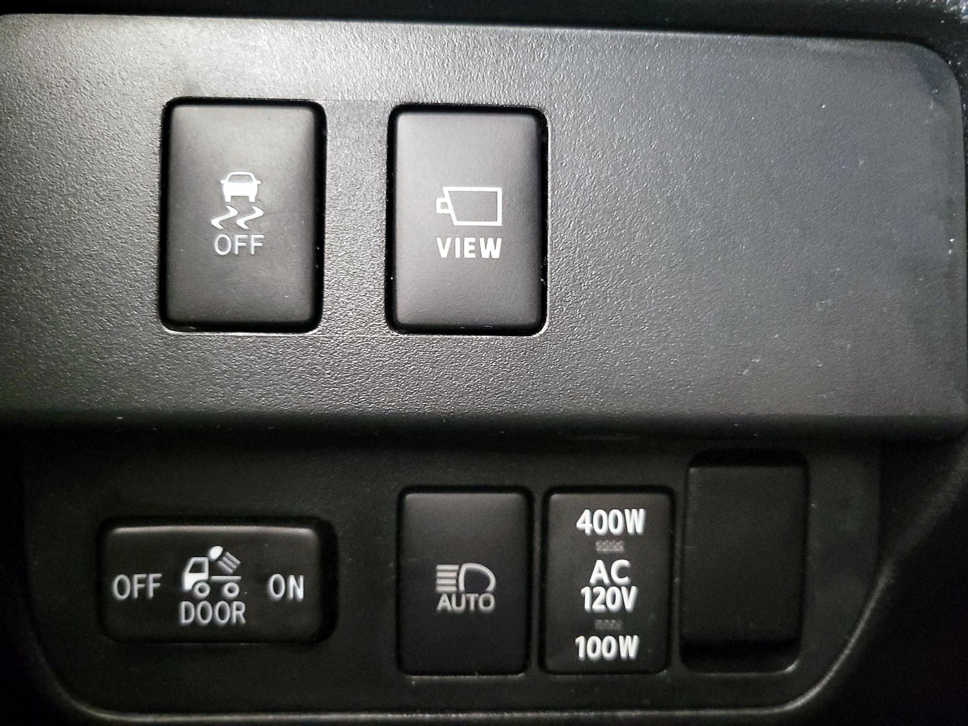 Thumbnail: 2023 Toyota Tacoma - 13