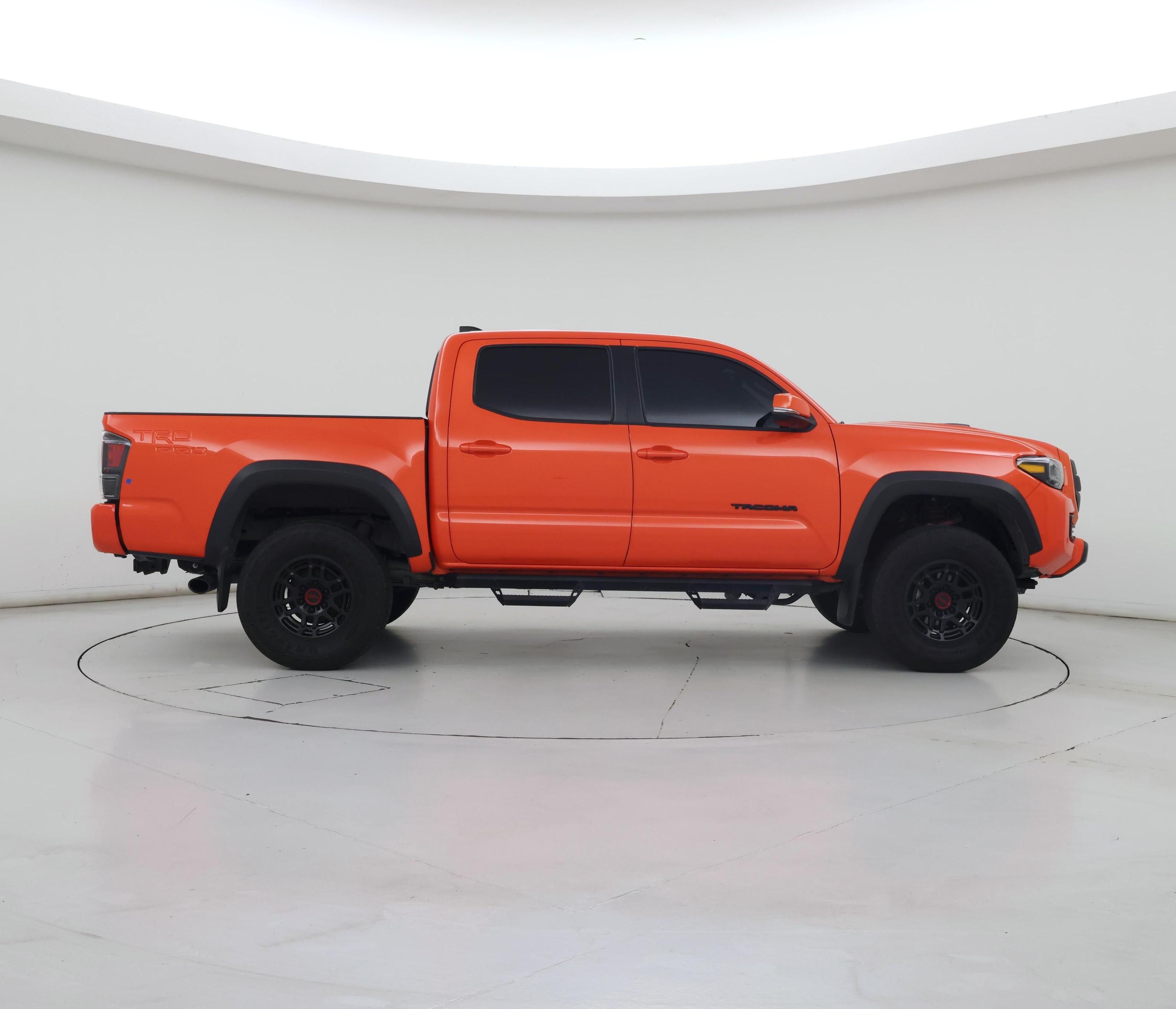 Thumbnail: 2023 Toyota Tacoma - 7