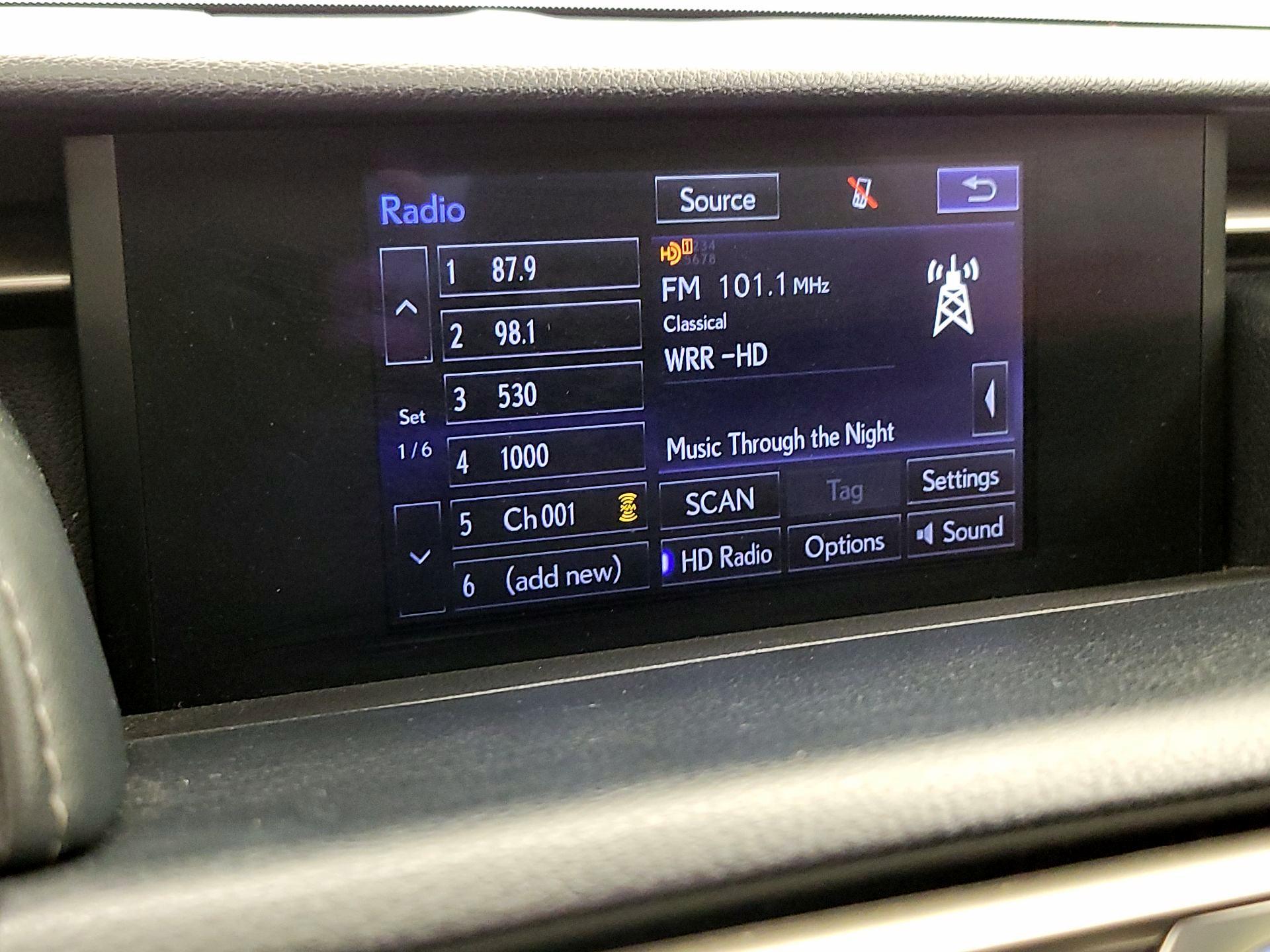 Thumbnail: 2017 Lexus RC - 16