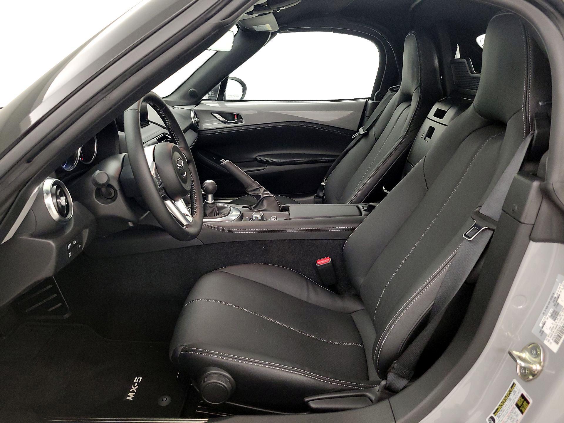 Thumbnail: 2025 Mazda MX-5 Miata - 11