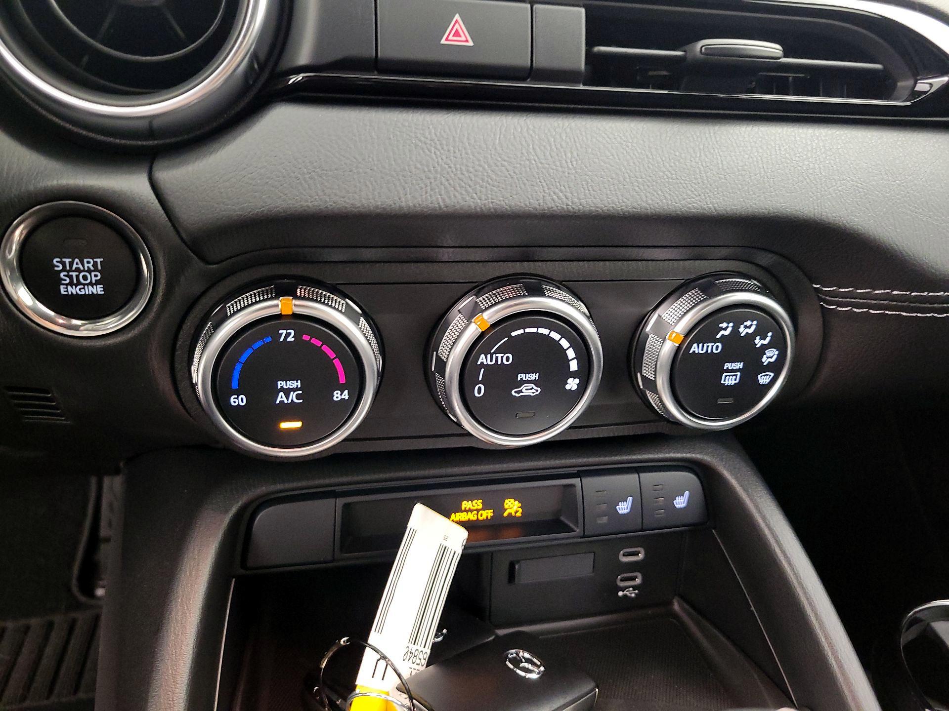 Thumbnail: 2025 Mazda MX-5 Miata - 17