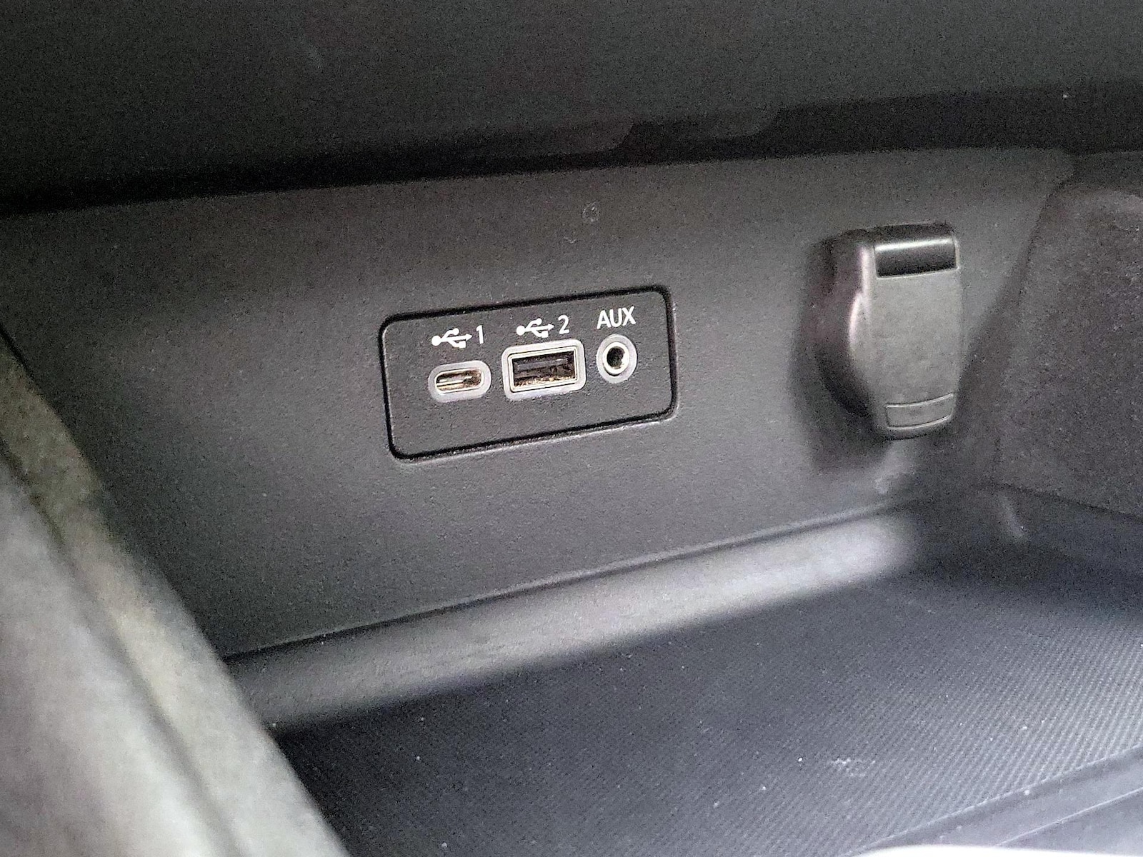 2025 Nissan Altima SV - Photo 19