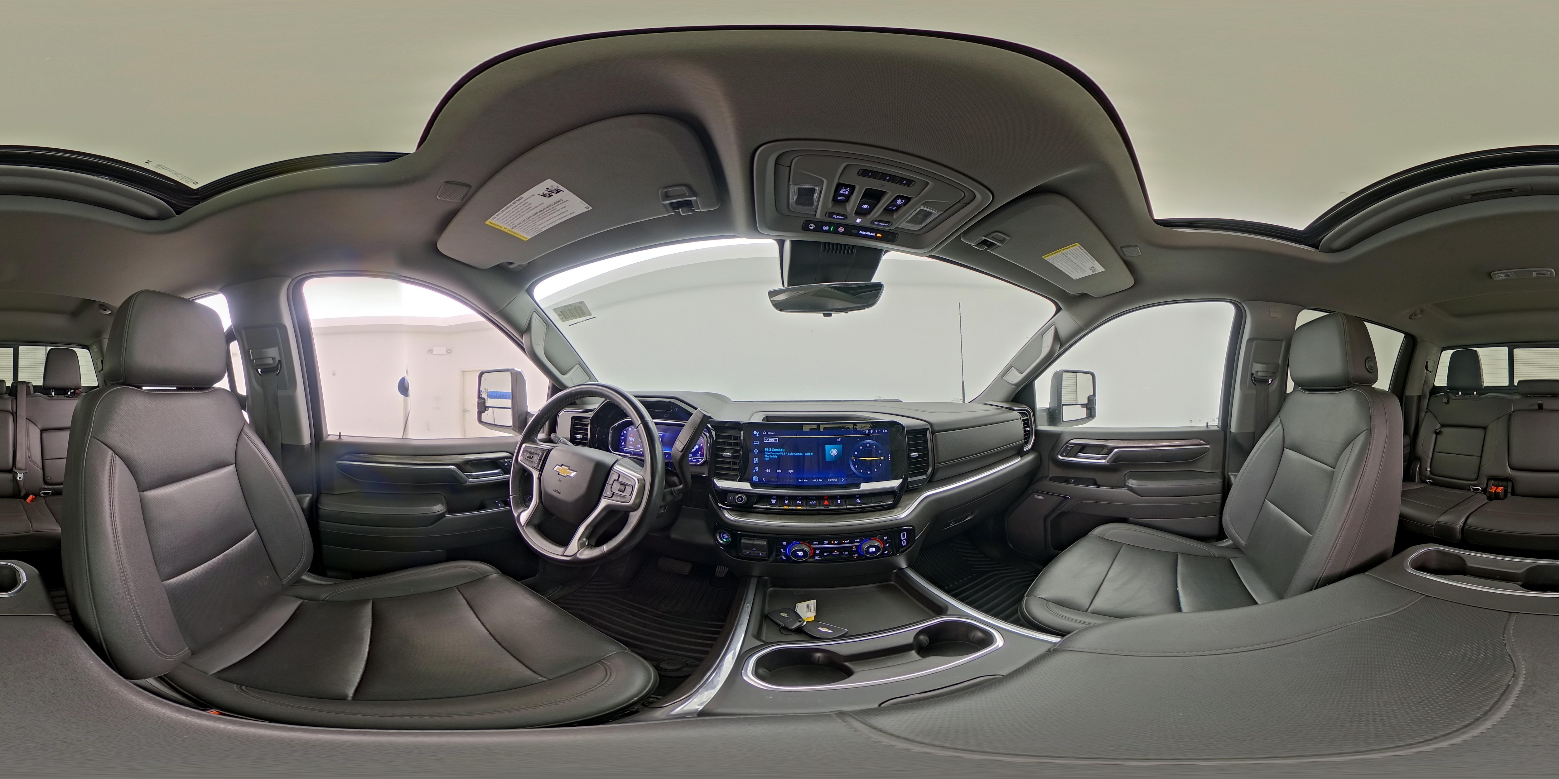 2024 Chevrolet Silverado 2500HD LTZ - Photo 24