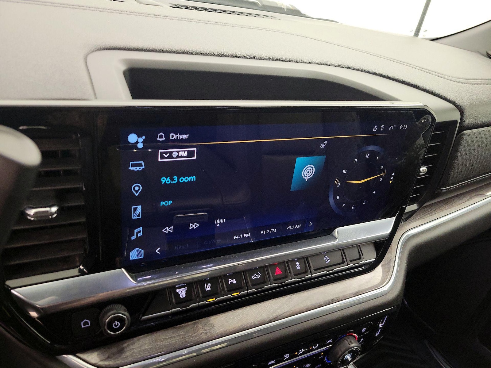 2024 Chevrolet Silverado 2500HD LTZ - Photo 16