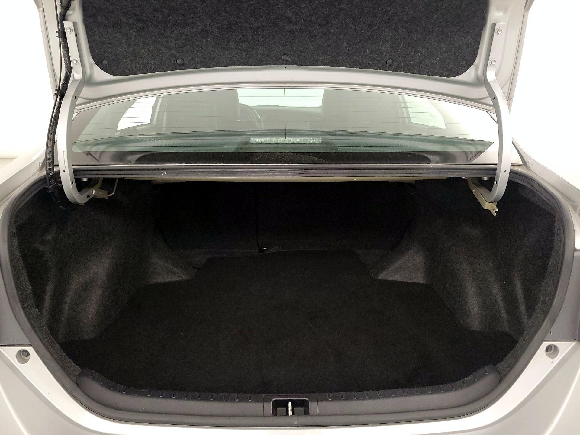 Thumbnail: 2019 Toyota Corolla - 19