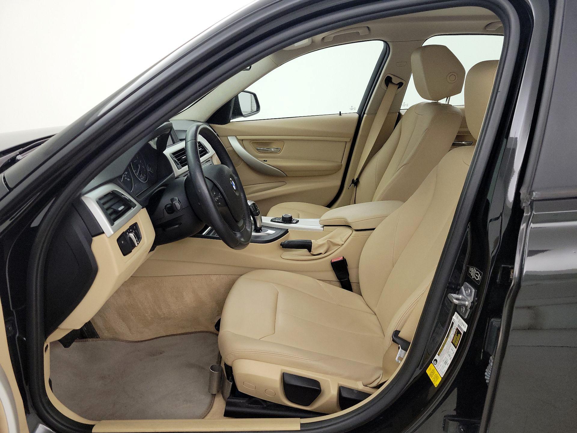 Thumbnail: 2014 BMW 3 Series - 11