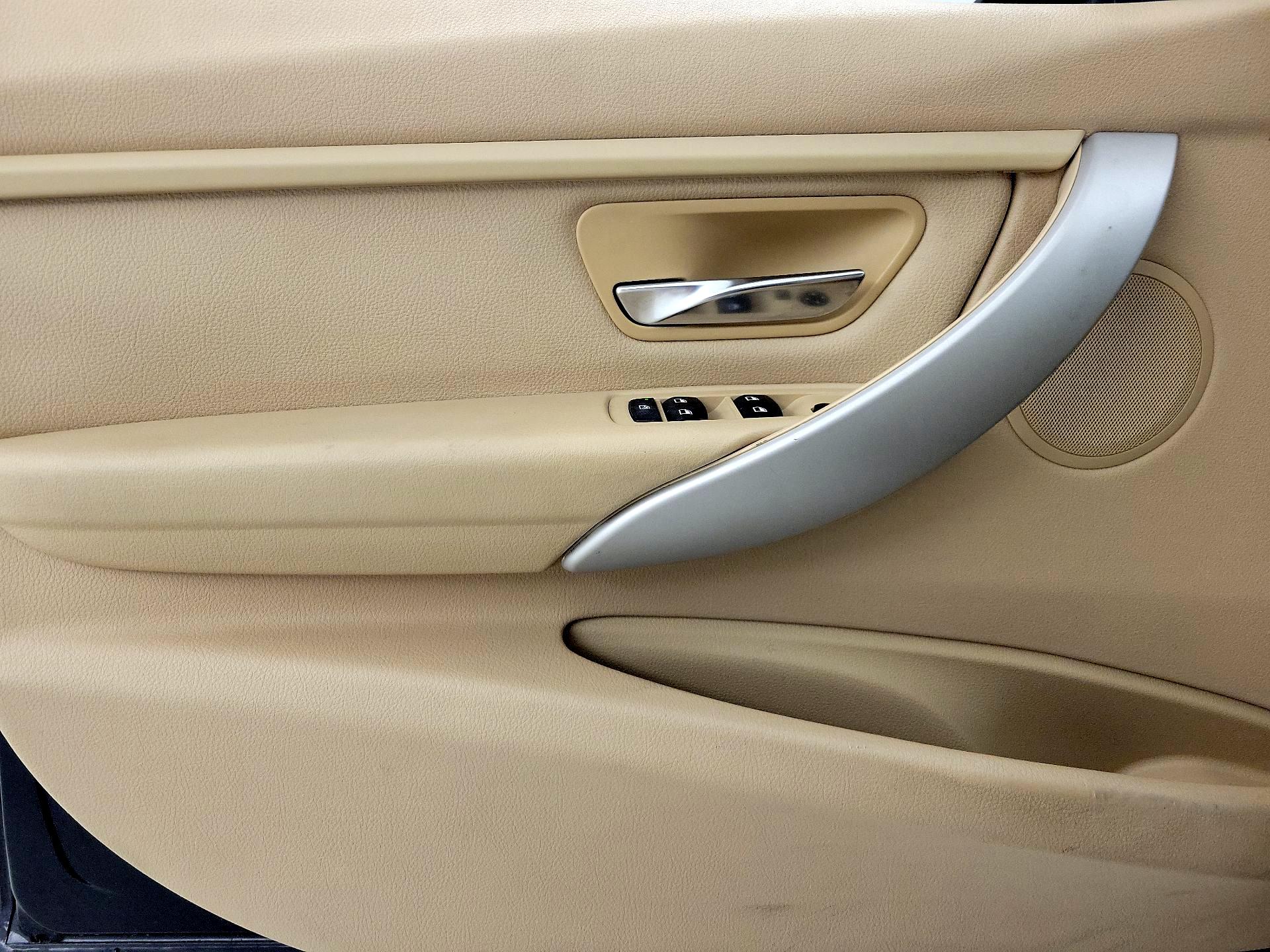 Thumbnail: 2014 BMW 3 Series - 12