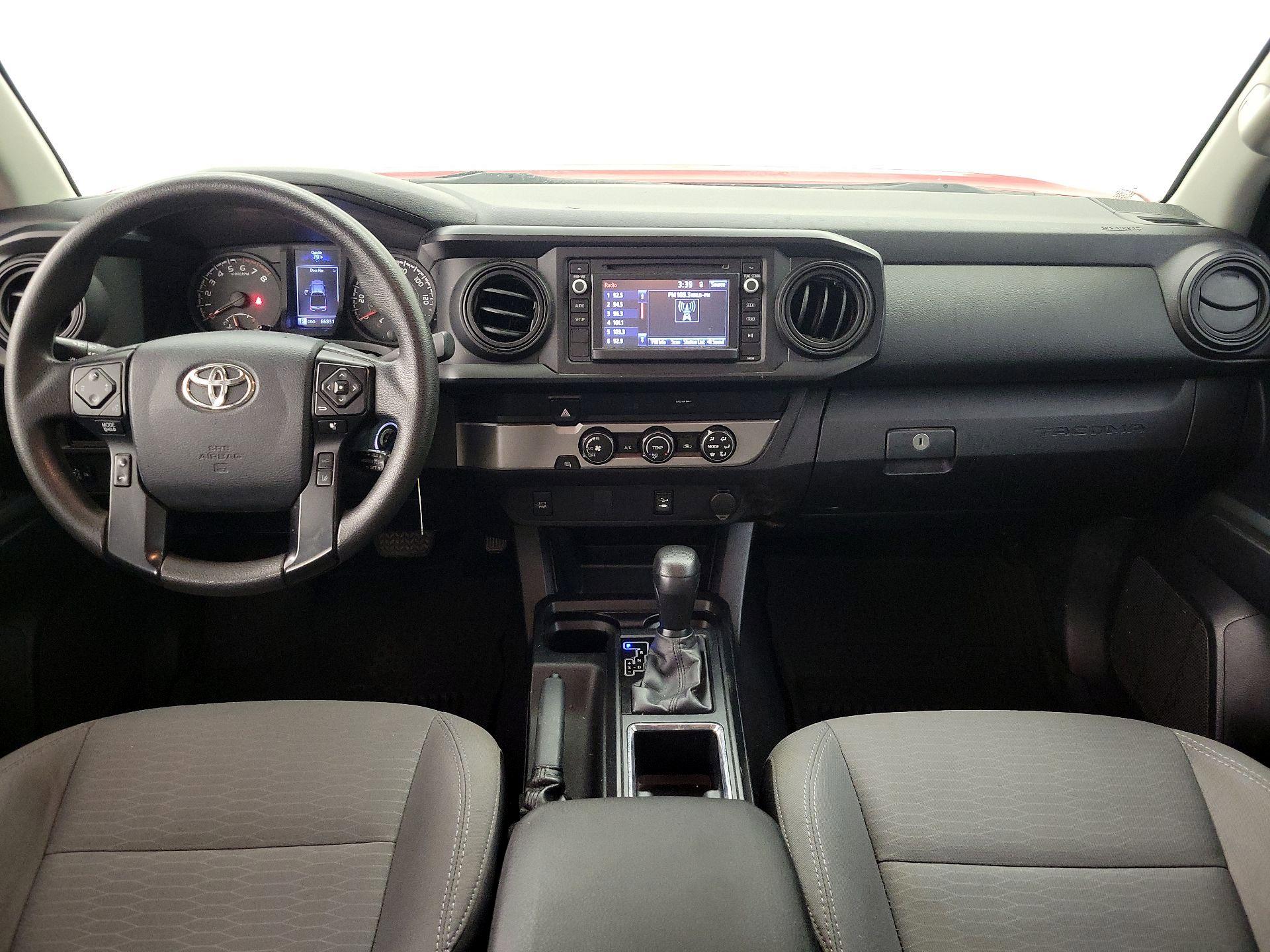 Thumbnail: 2019 Toyota Tacoma - 9