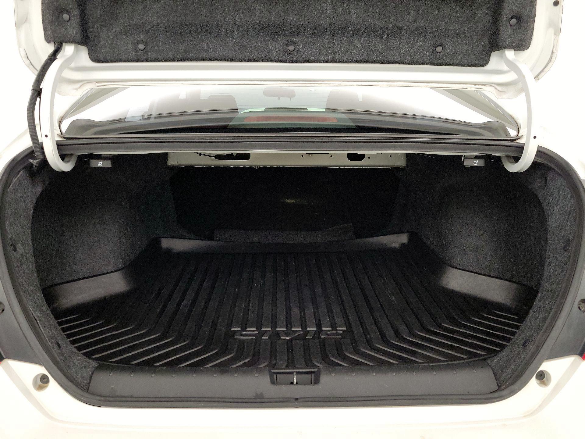 Thumbnail: 2020 Honda Civic - 20