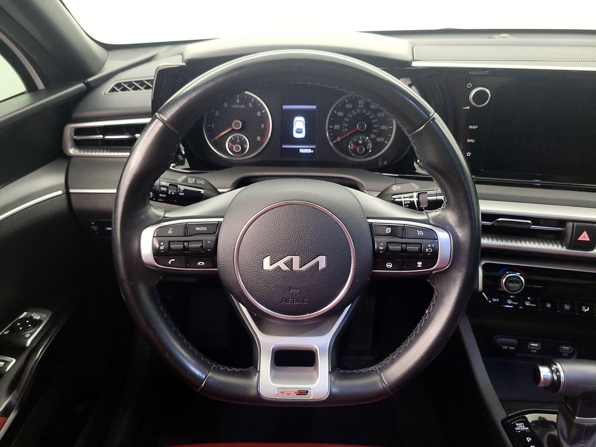 Thumbnail: 2022 Kia K5 - 10