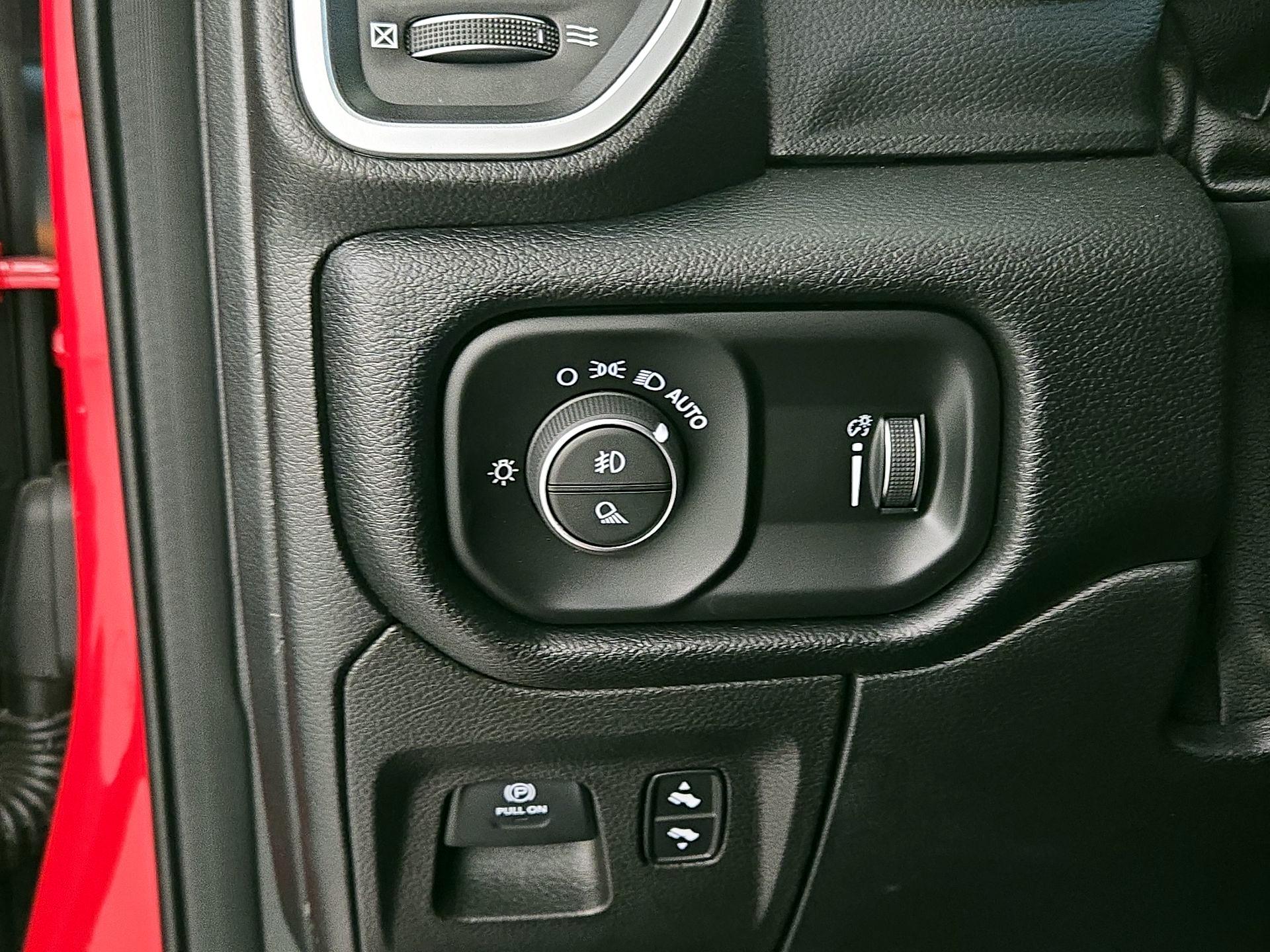 Thumbnail: 2020 RAM 1500 - 13