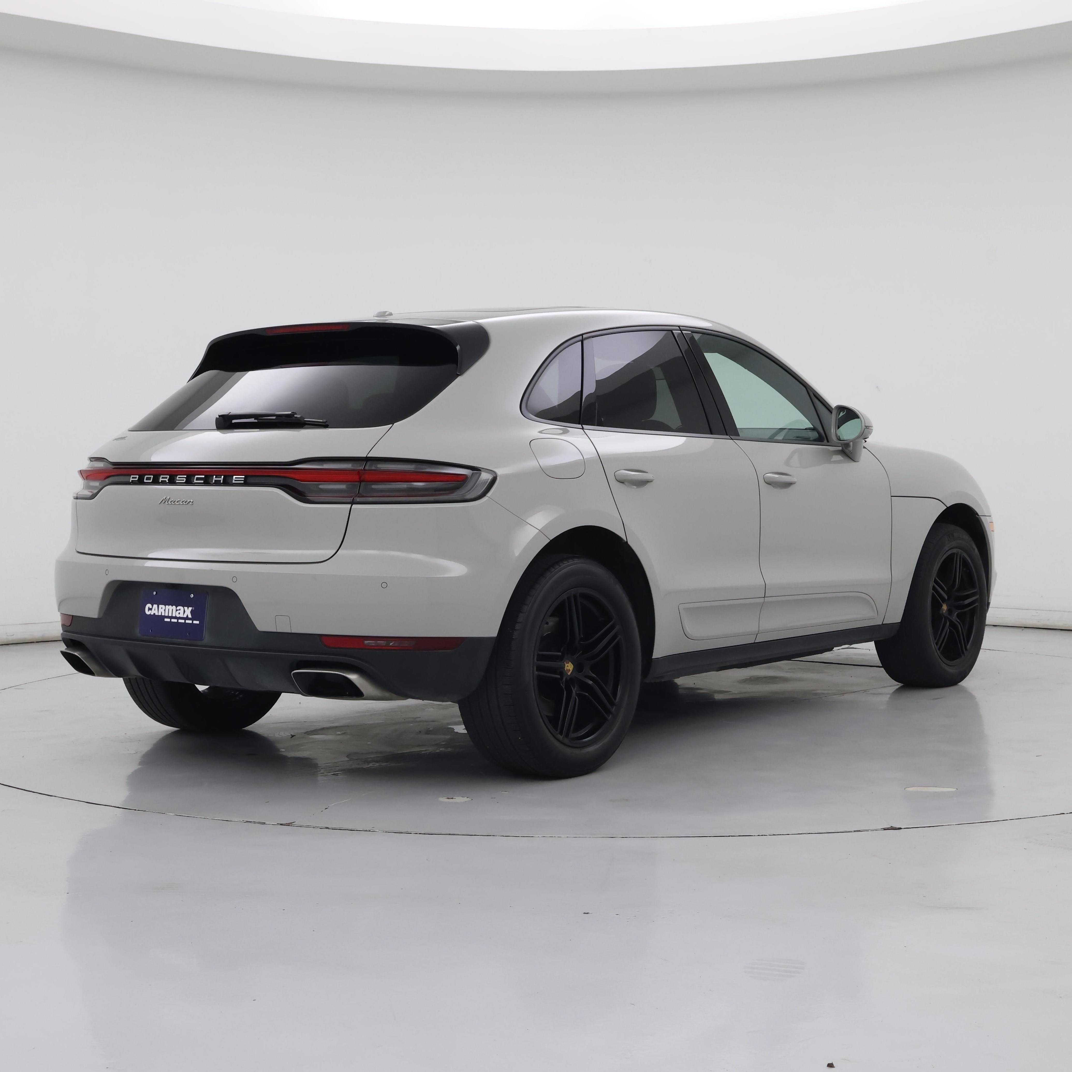 Thumbnail: 2021 Porsche Macan - 8