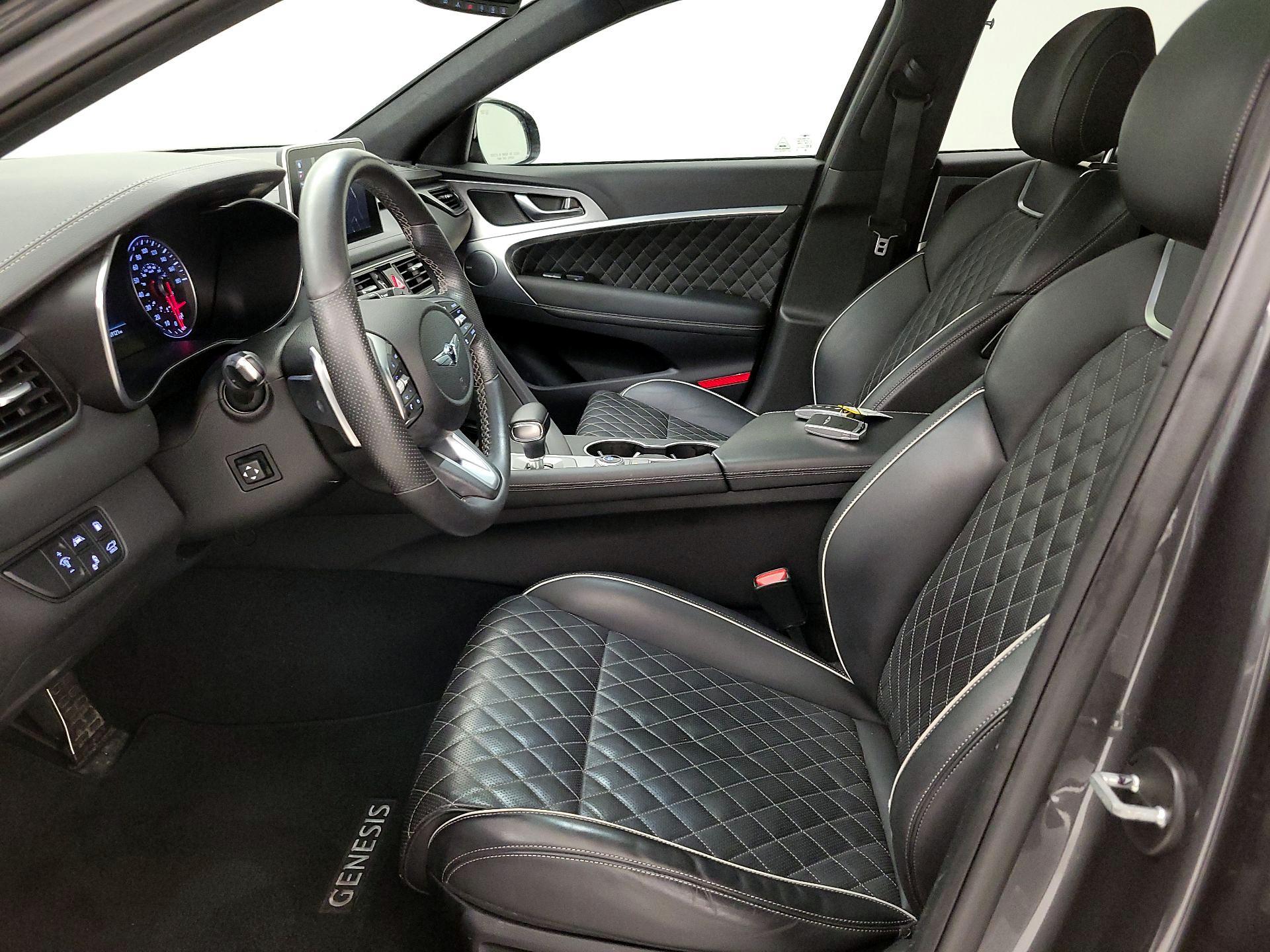 Thumbnail: 2020 Genesis G70 - 11