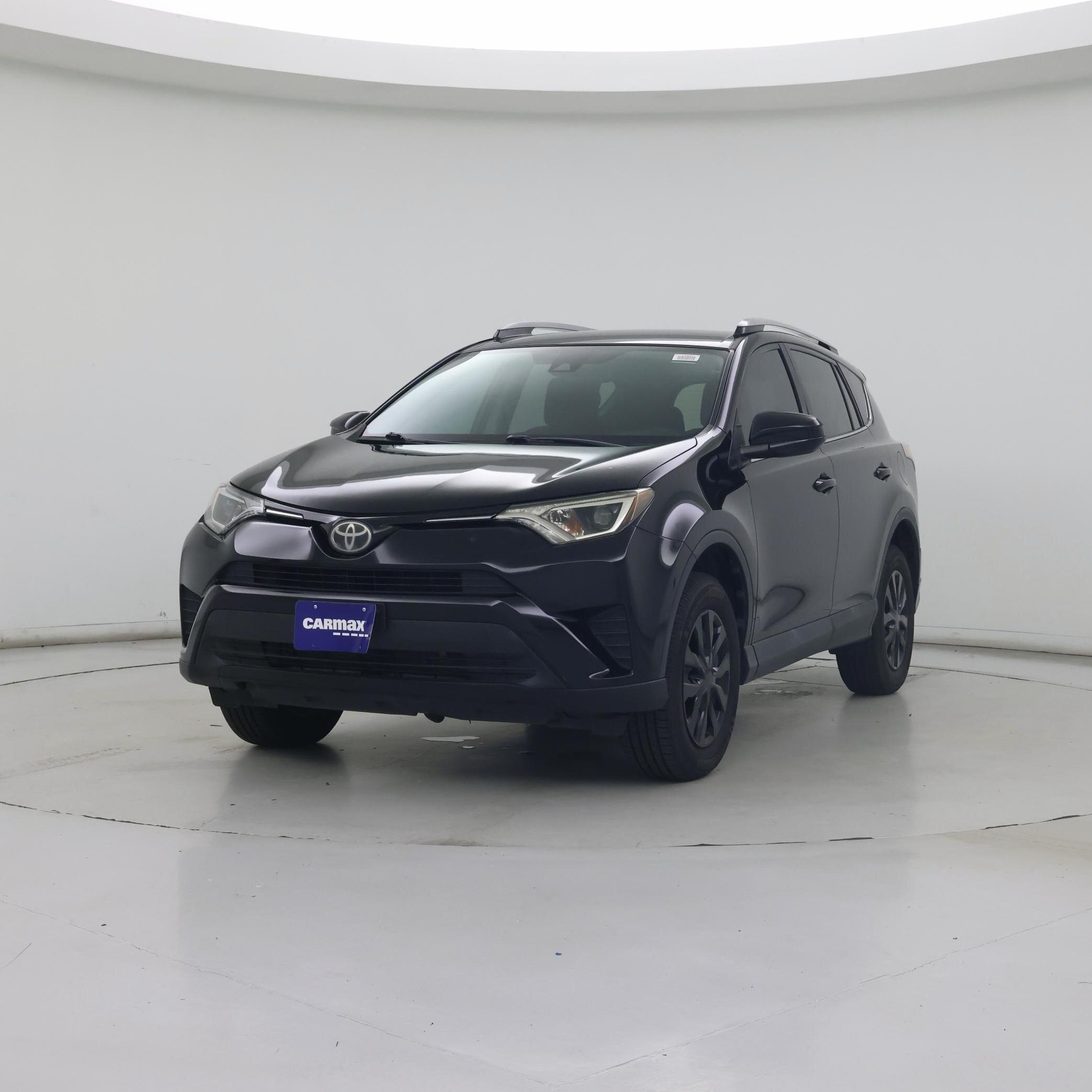 Thumbnail: 2018 Toyota RAV4 - 4