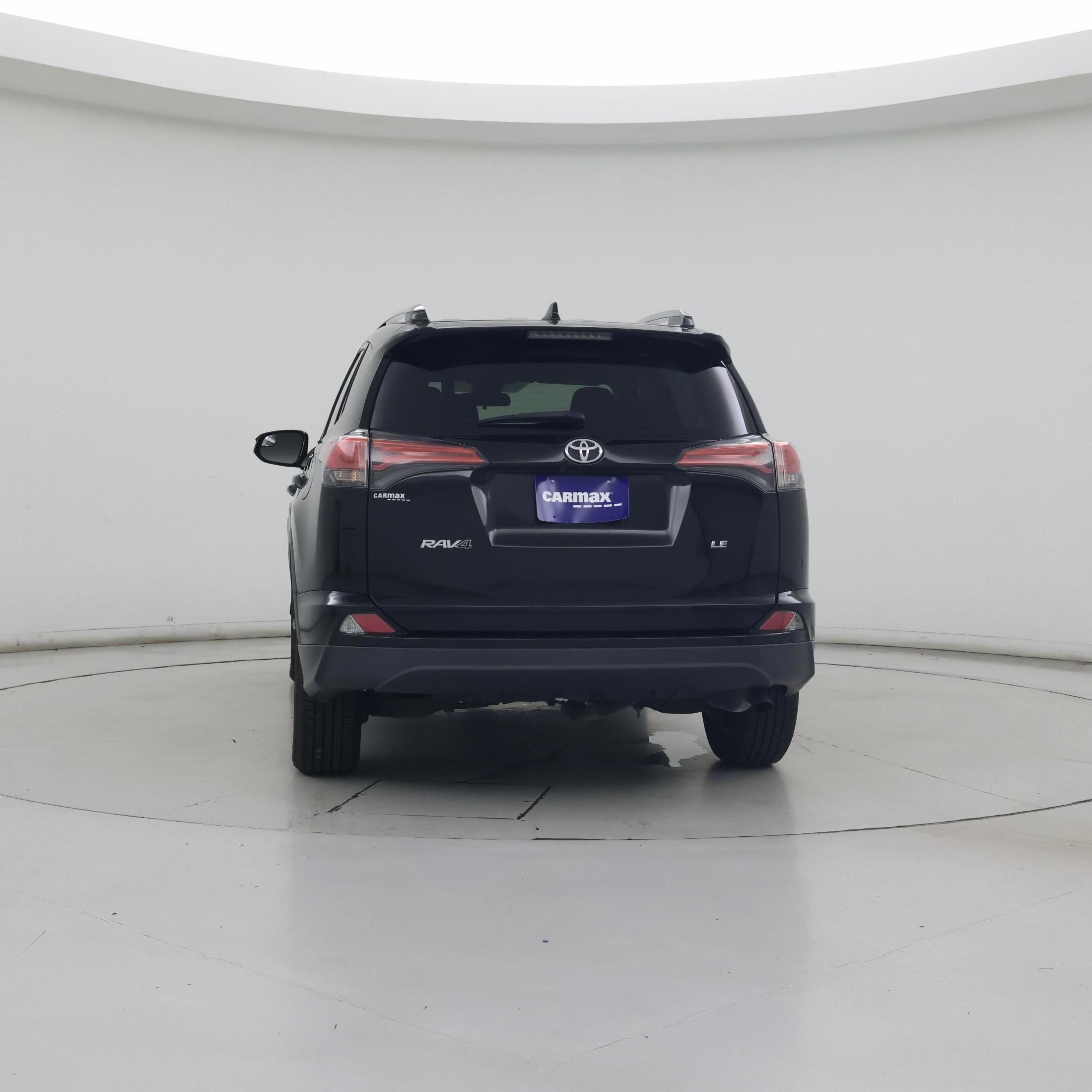 Thumbnail: 2018 Toyota RAV4 - 6