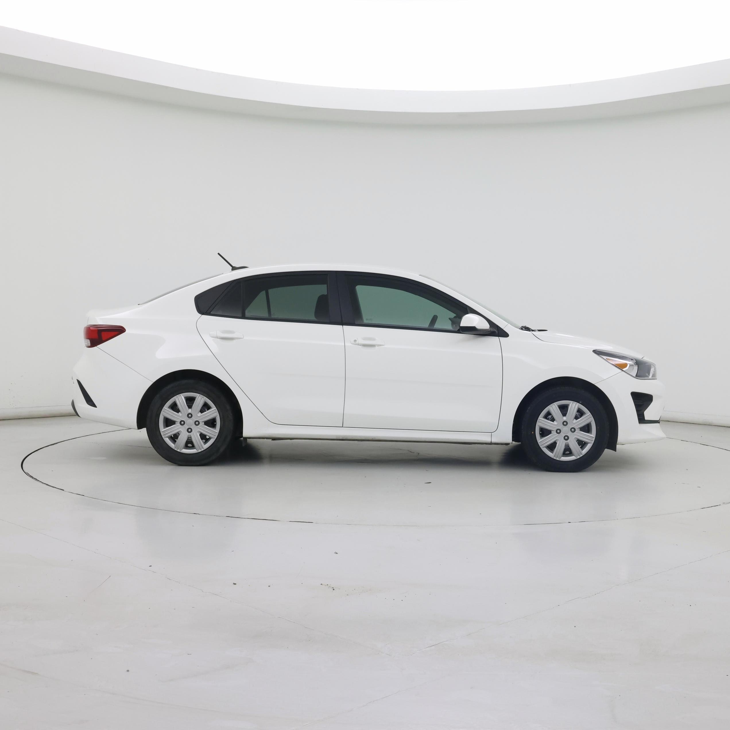 Thumbnail: 2021 Kia Rio - 7