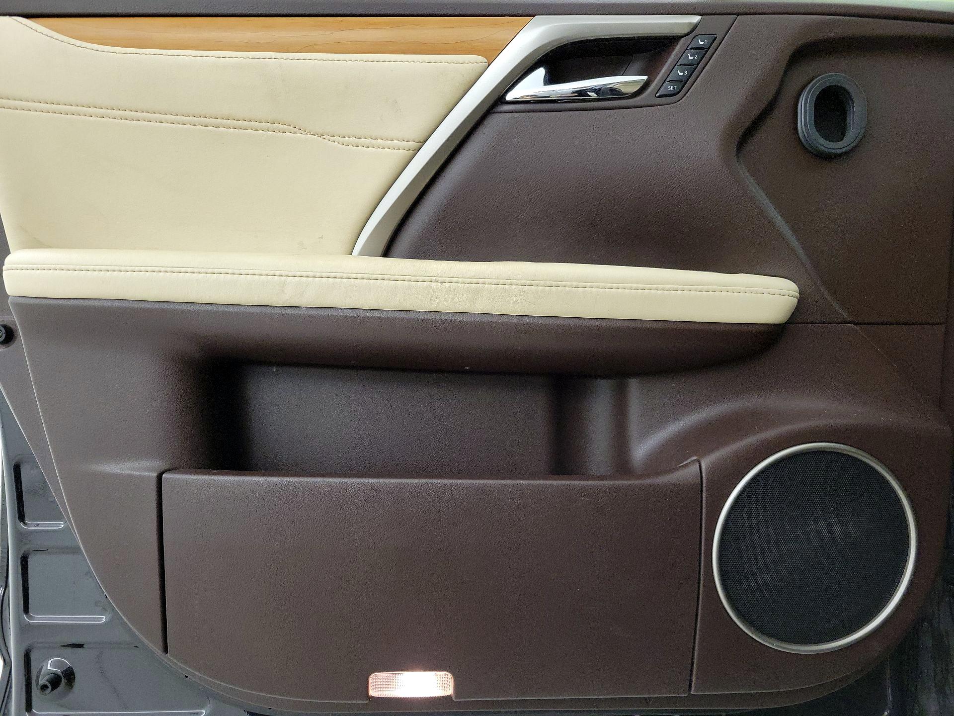 Thumbnail: 2017 Lexus RX - 12