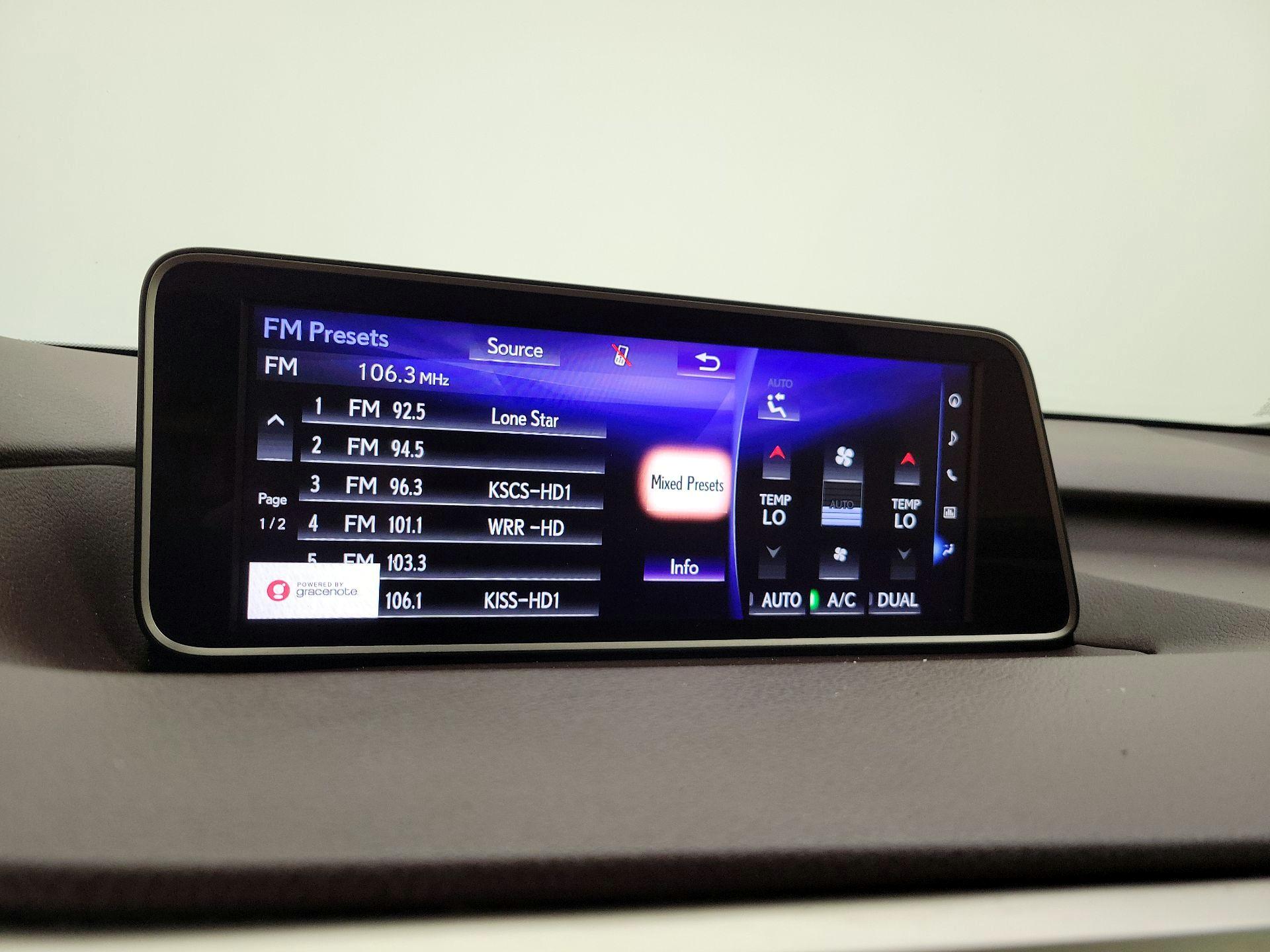 Thumbnail: 2017 Lexus RX - 15