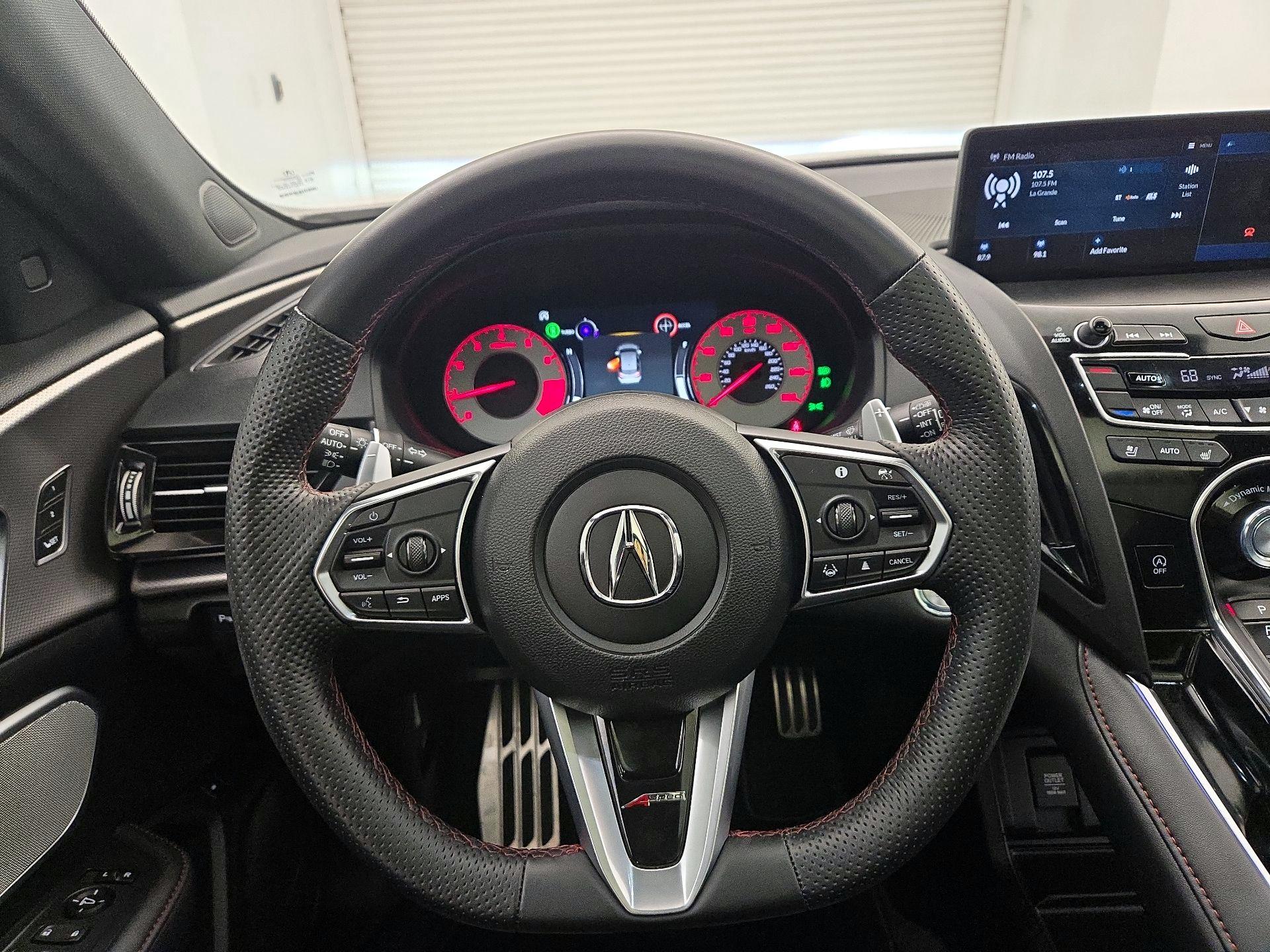 Thumbnail: 2025 Acura RDX - 10