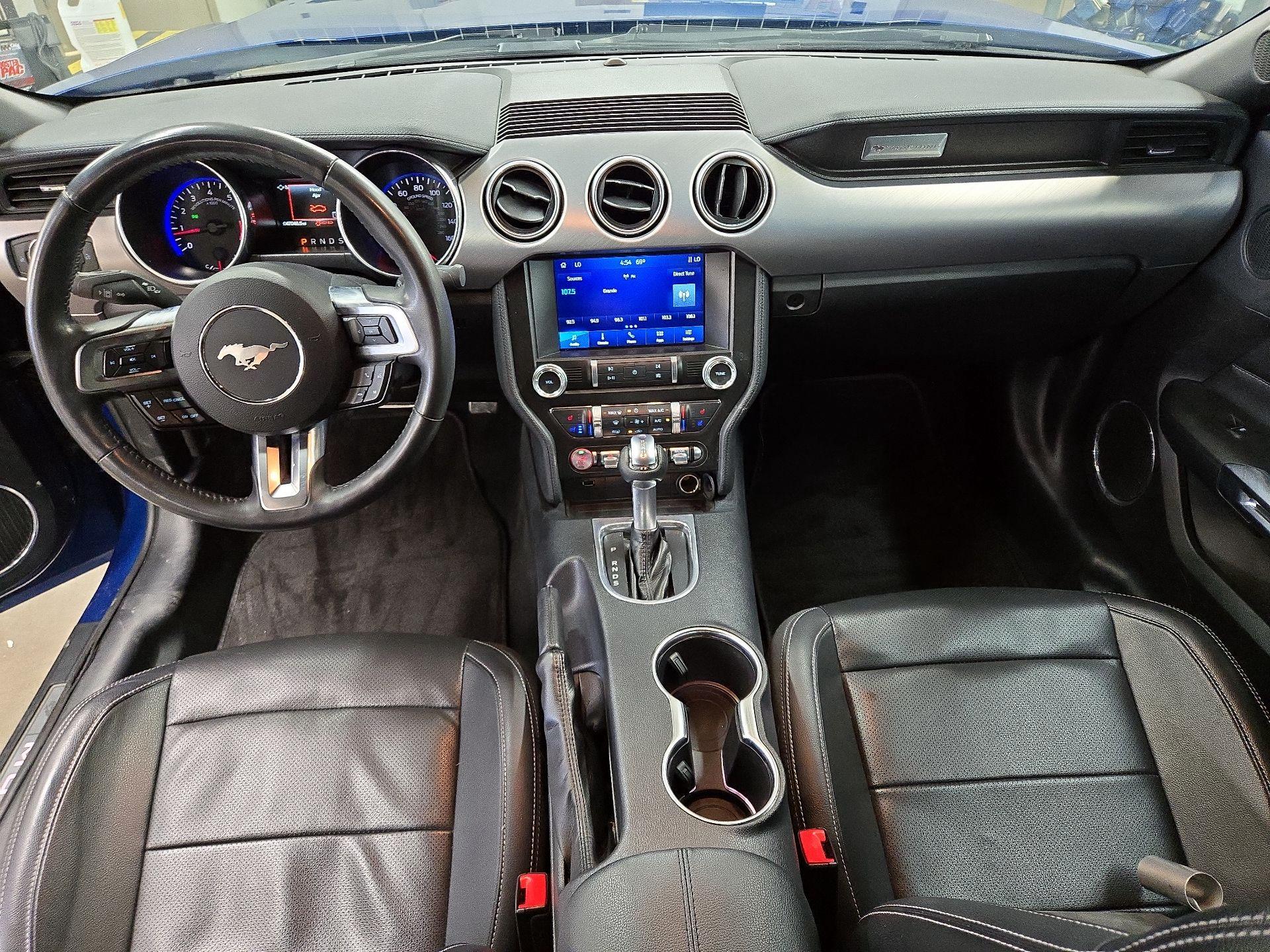 Thumbnail: 2022 Ford Mustang - 9