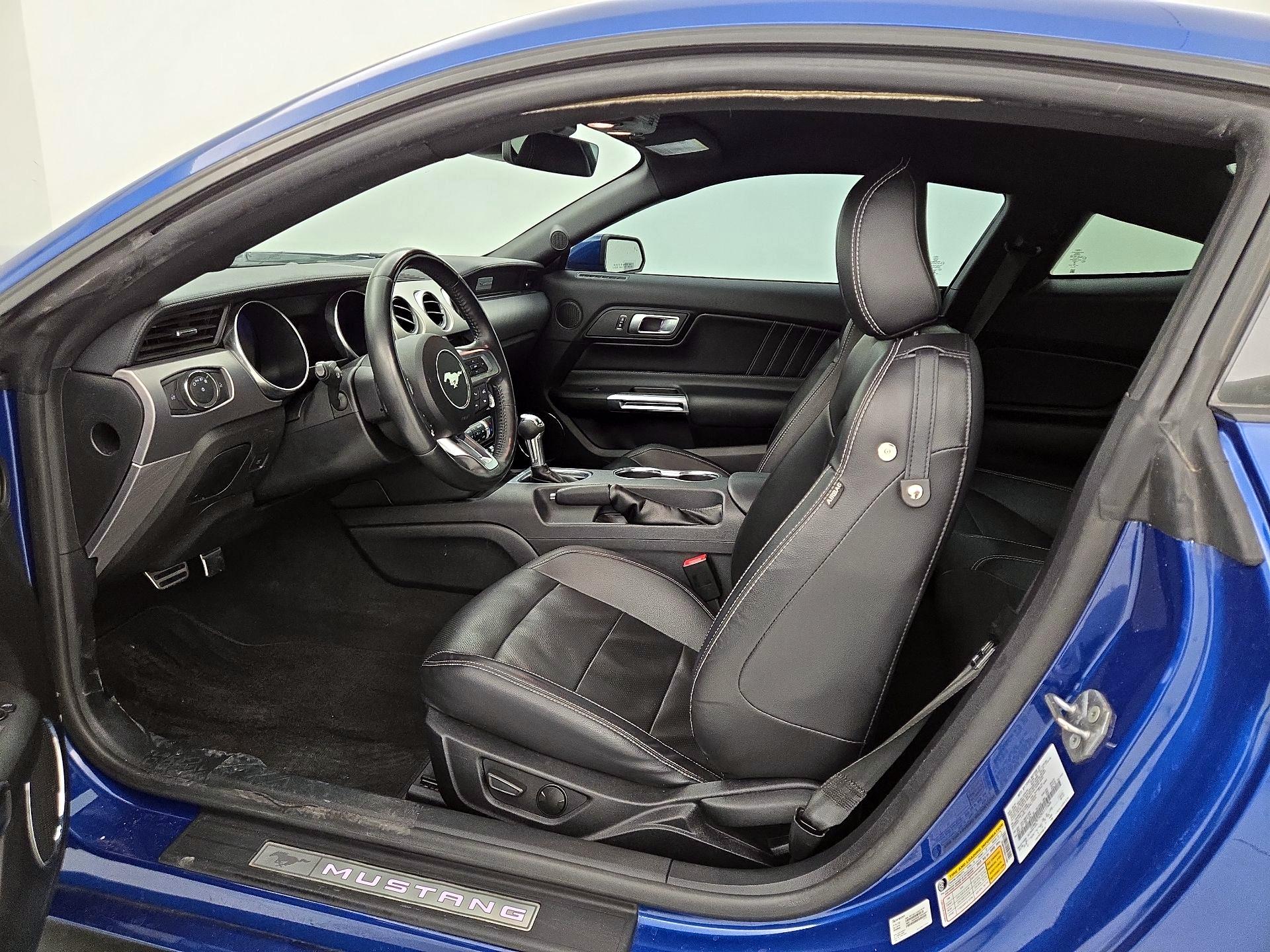 Thumbnail: 2022 Ford Mustang - 11