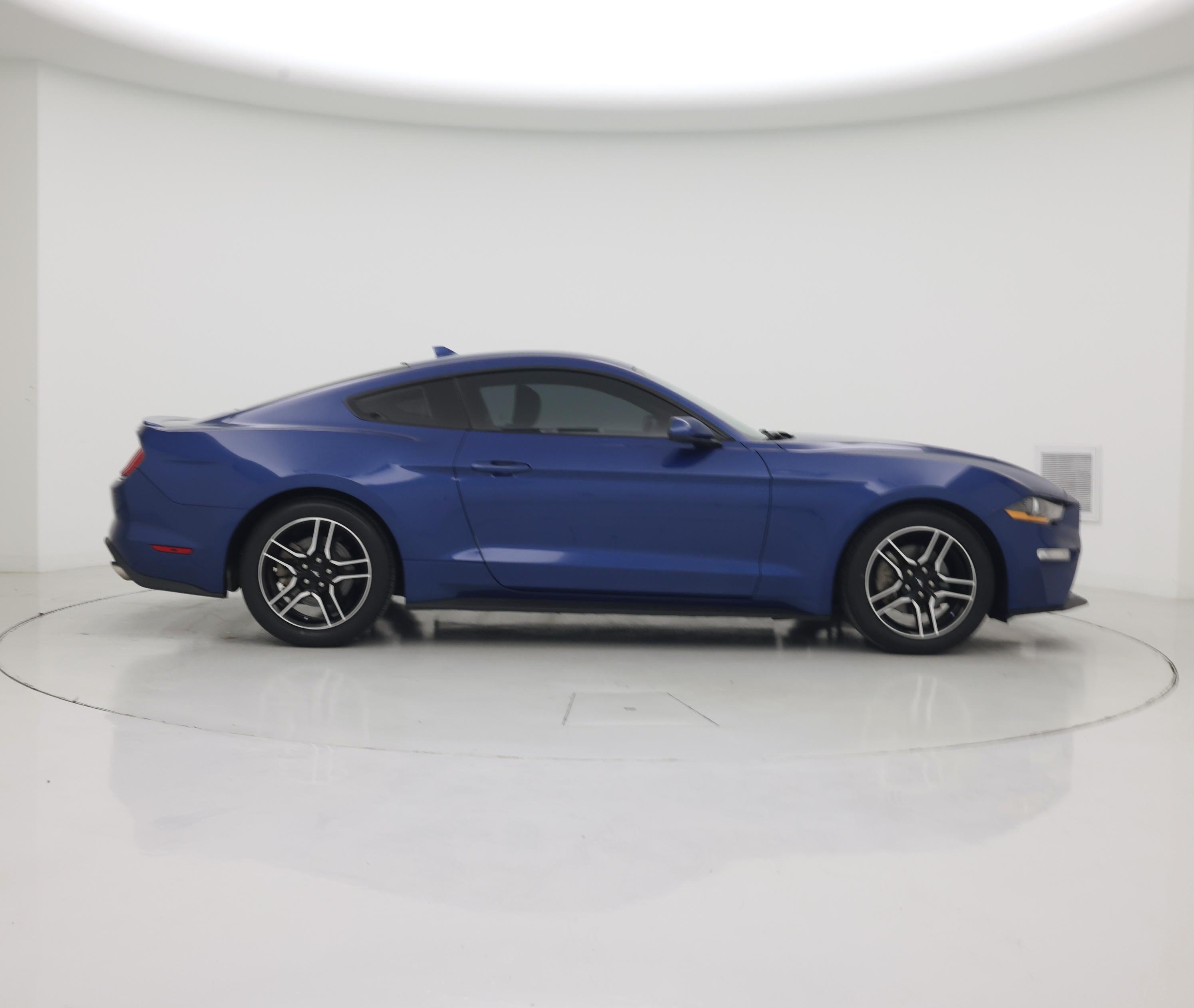 Thumbnail: 2022 Ford Mustang - 7