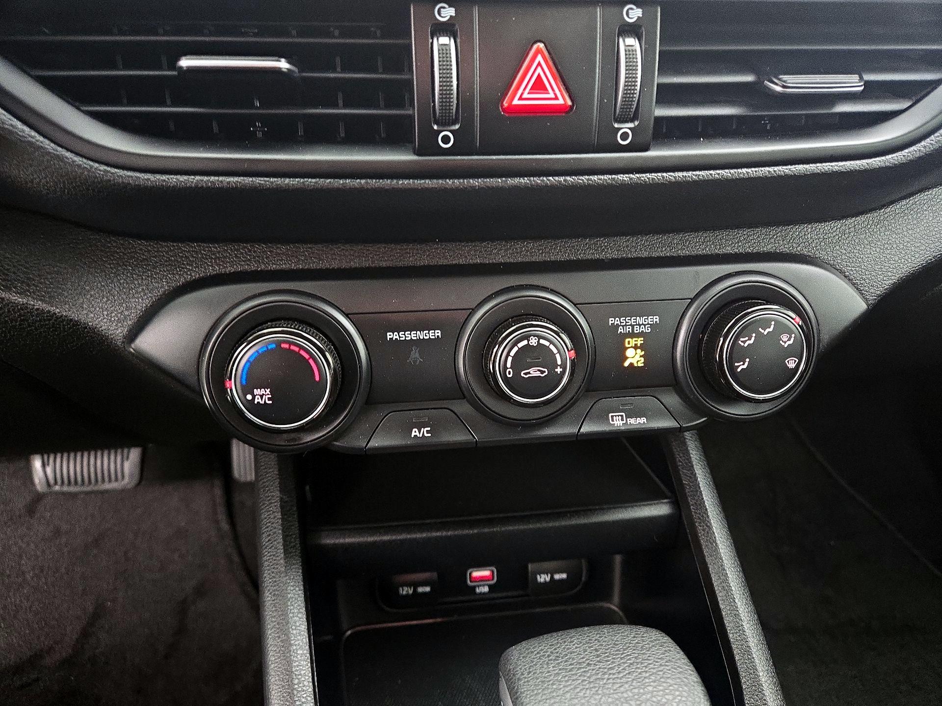 Thumbnail: 2023 Kia Forte - 14