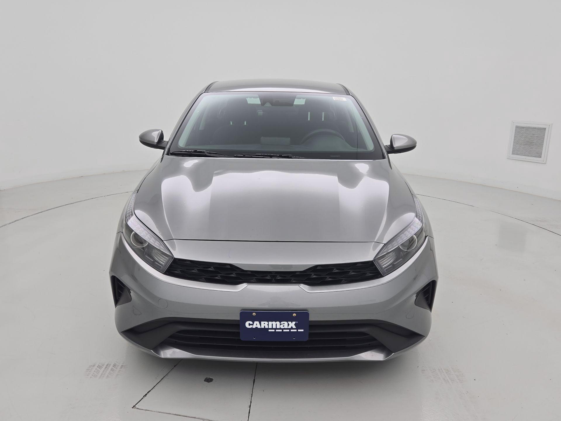 Thumbnail: 2023 Kia Forte - 2