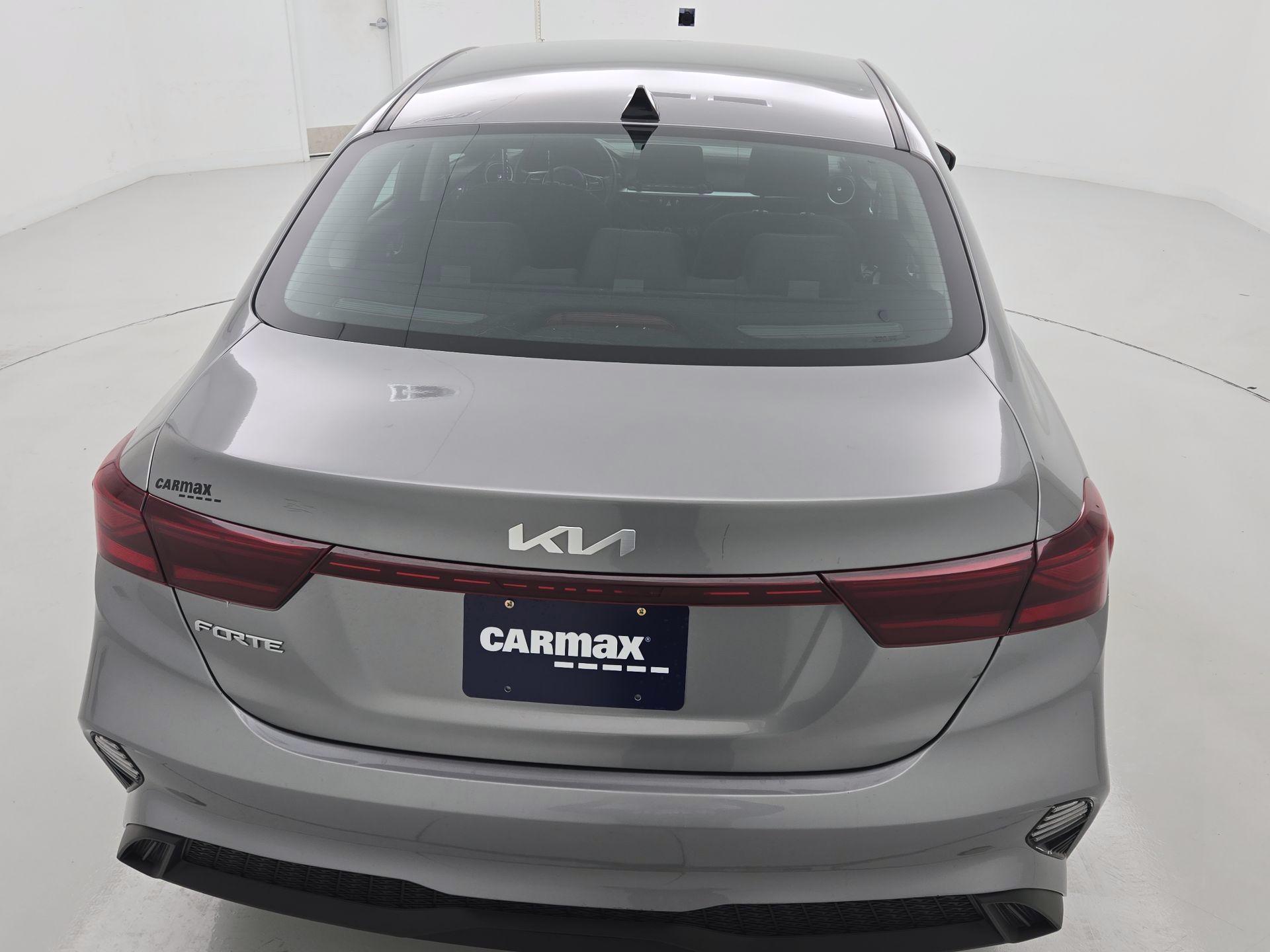 Thumbnail: 2023 Kia Forte - 6