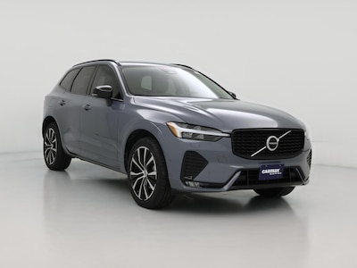2023 Volvo XC60 B5 Plus Dark Theme