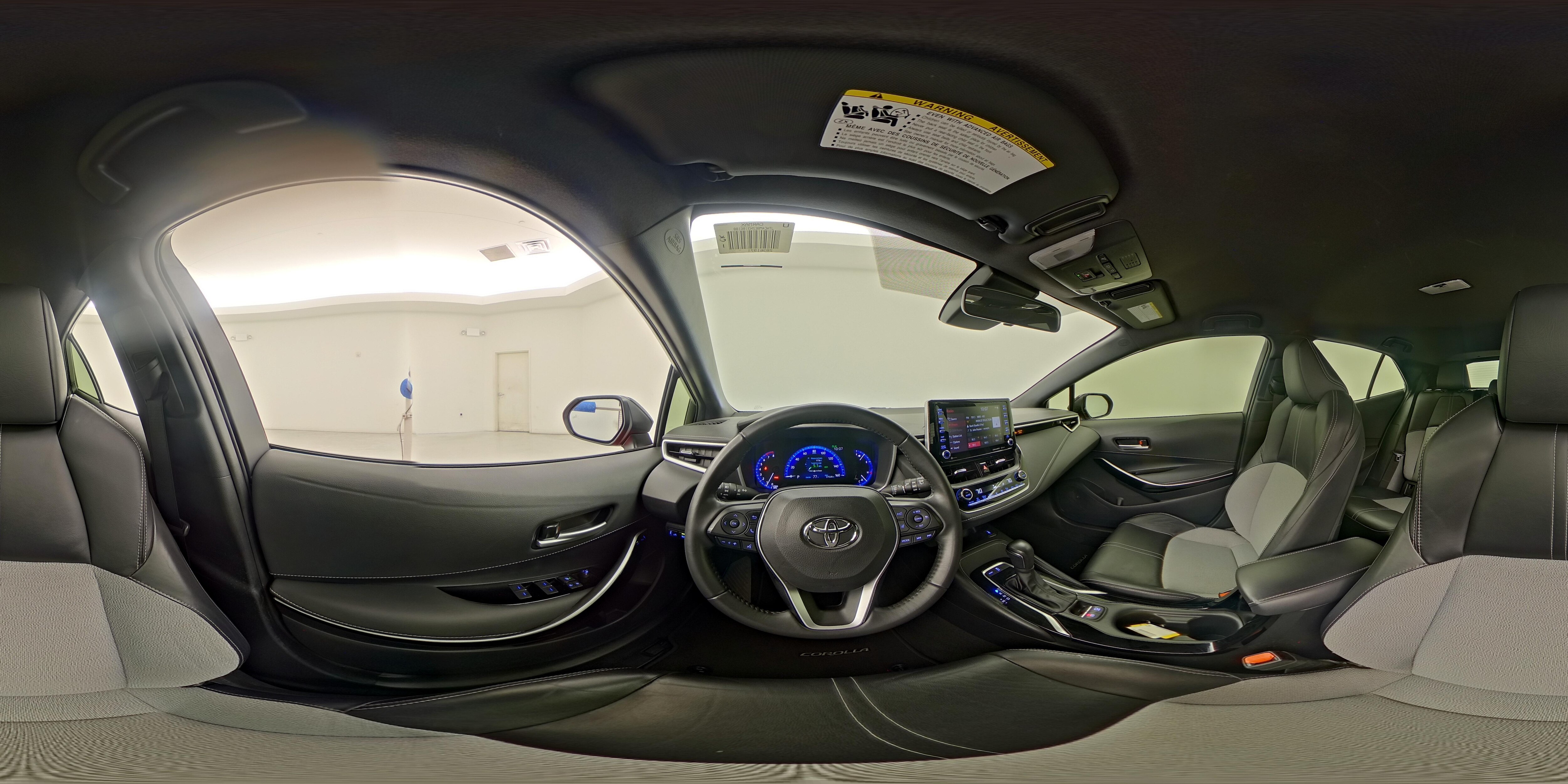 2022 Toyota Corolla Hatchback XSE - Photo 25