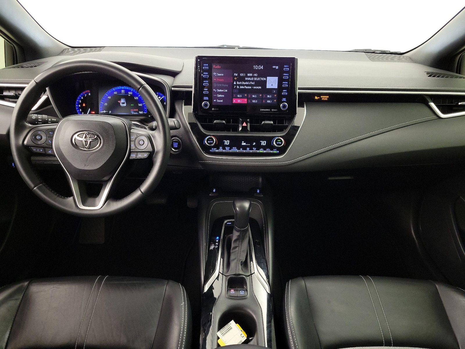 2022 Toyota Corolla Hatchback XSE - Photo 10