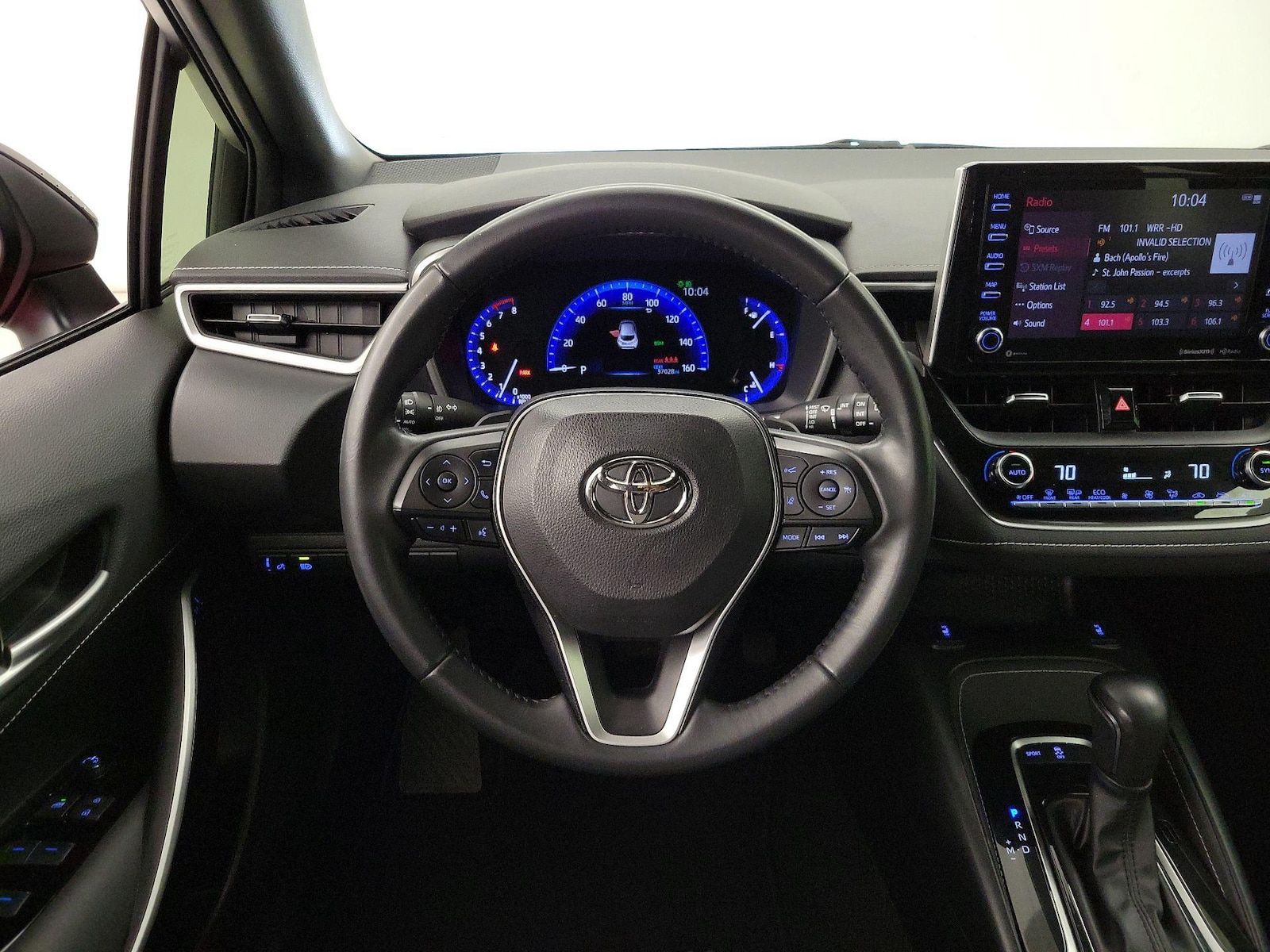 2022 Toyota Corolla Hatchback XSE - Photo 11