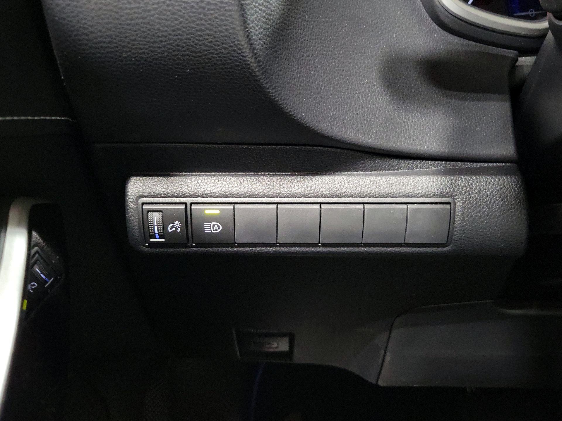 Thumbnail: 2022 Toyota Corolla - 13