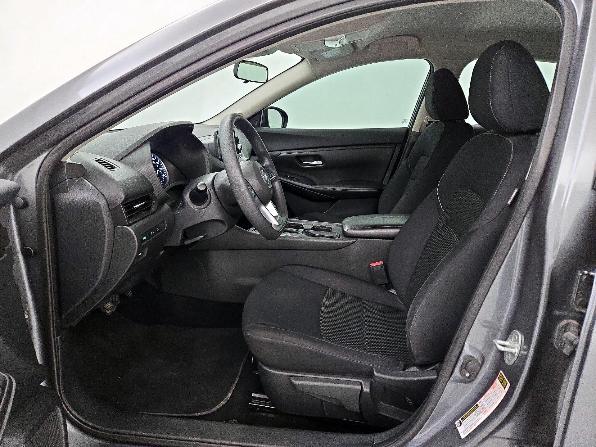 Thumbnail: 2021 Nissan Sentra - 11