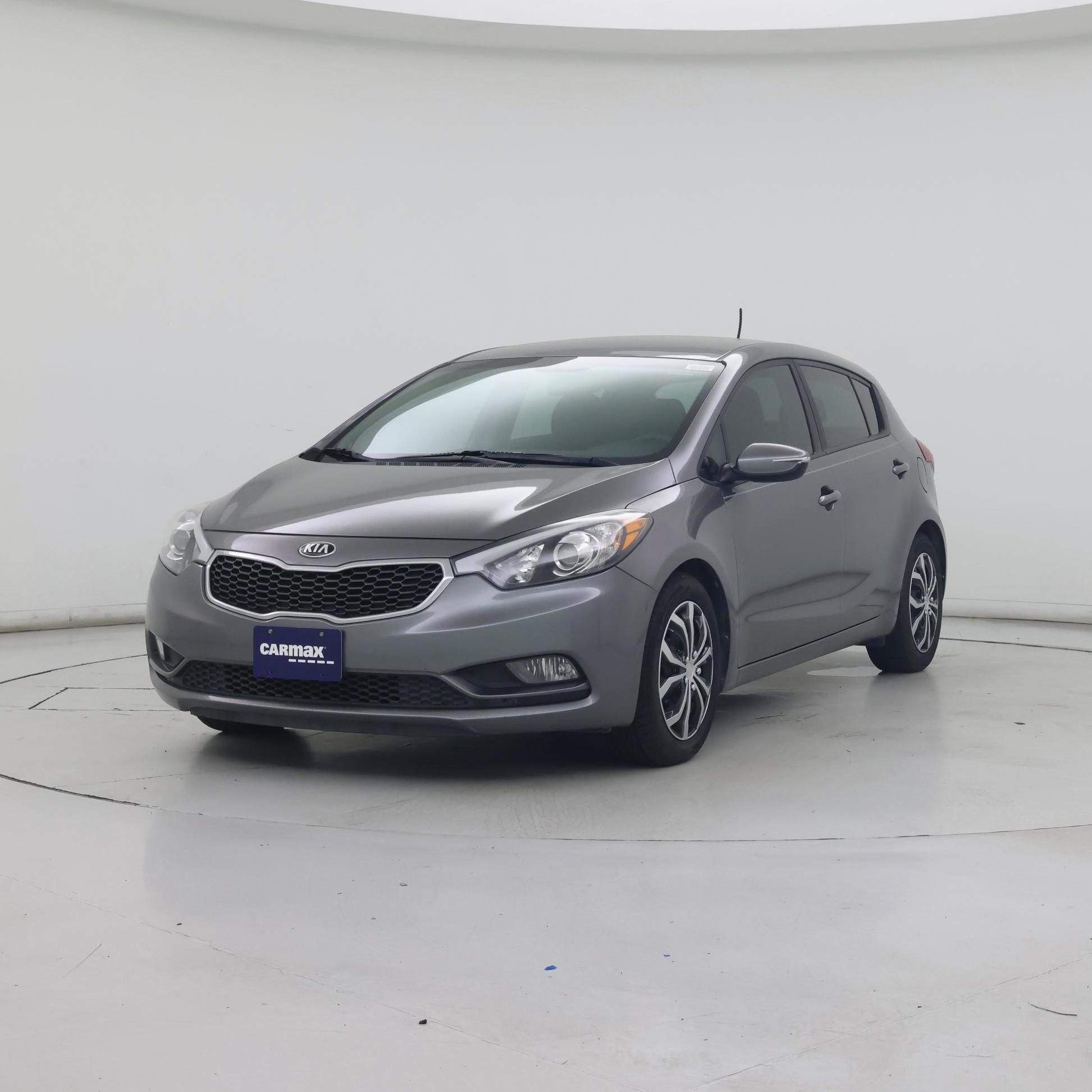 Thumbnail: 2016 Kia Forte - 4
