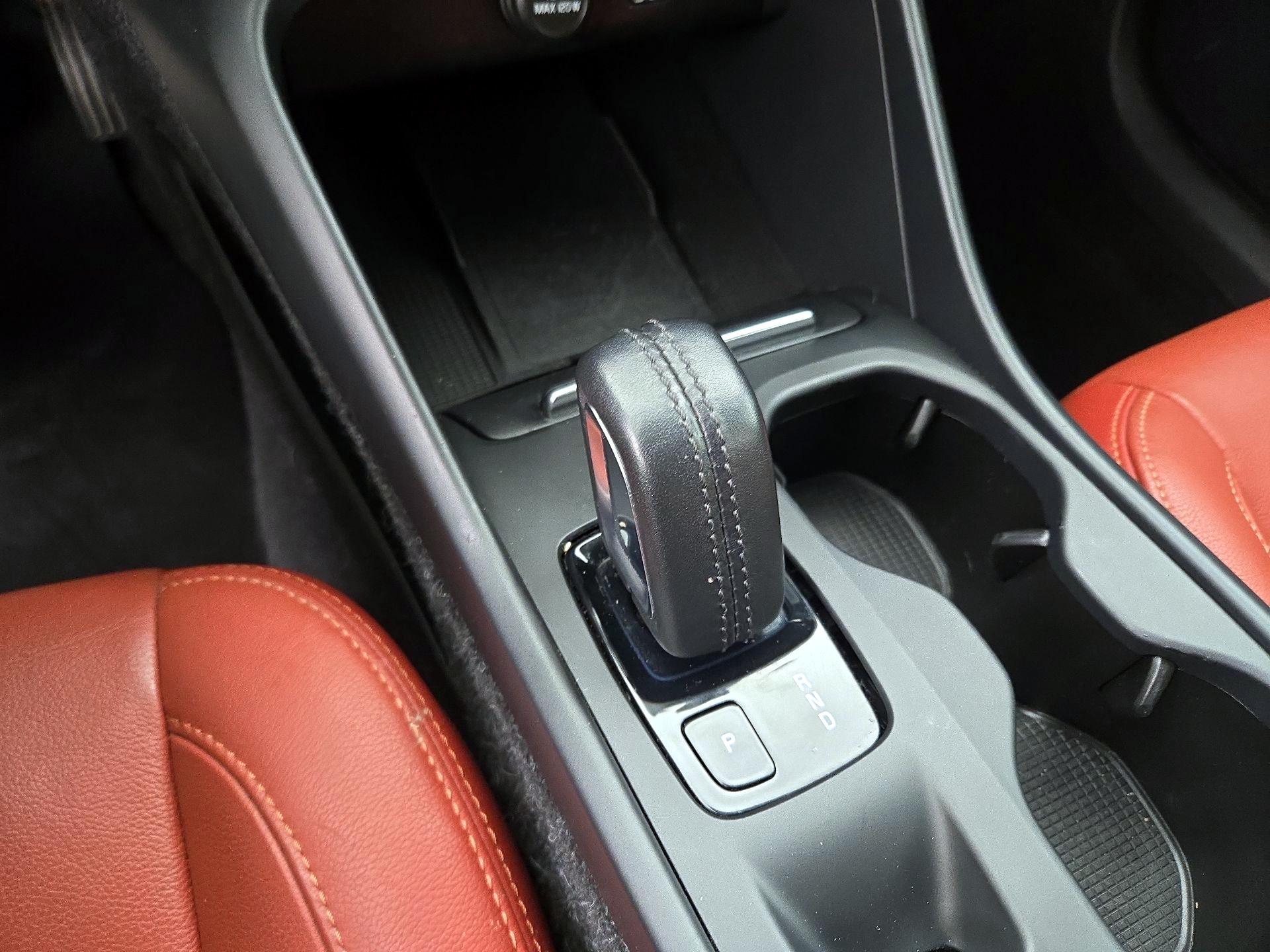 Thumbnail: 2020 Volvo XC40 - 17
