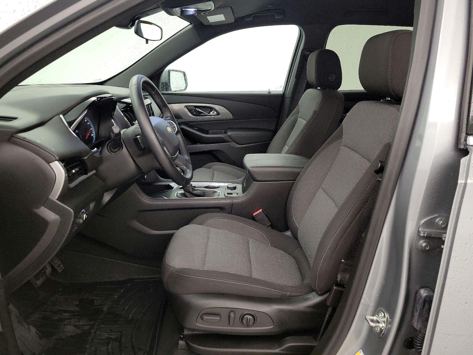 2023 Chevrolet Traverse 1LT - Photo 12