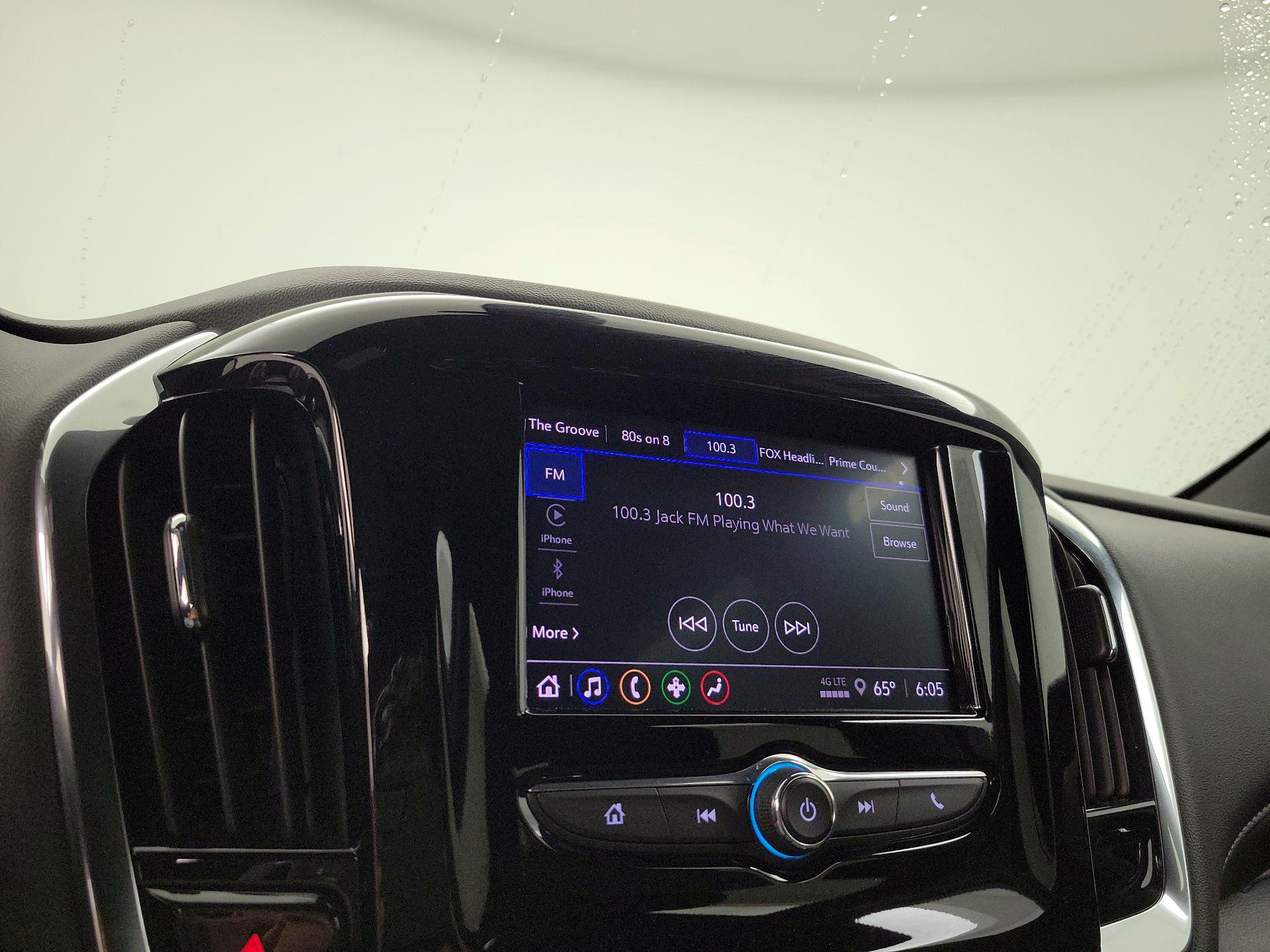 Thumbnail: 2023 Chevrolet Traverse - 15