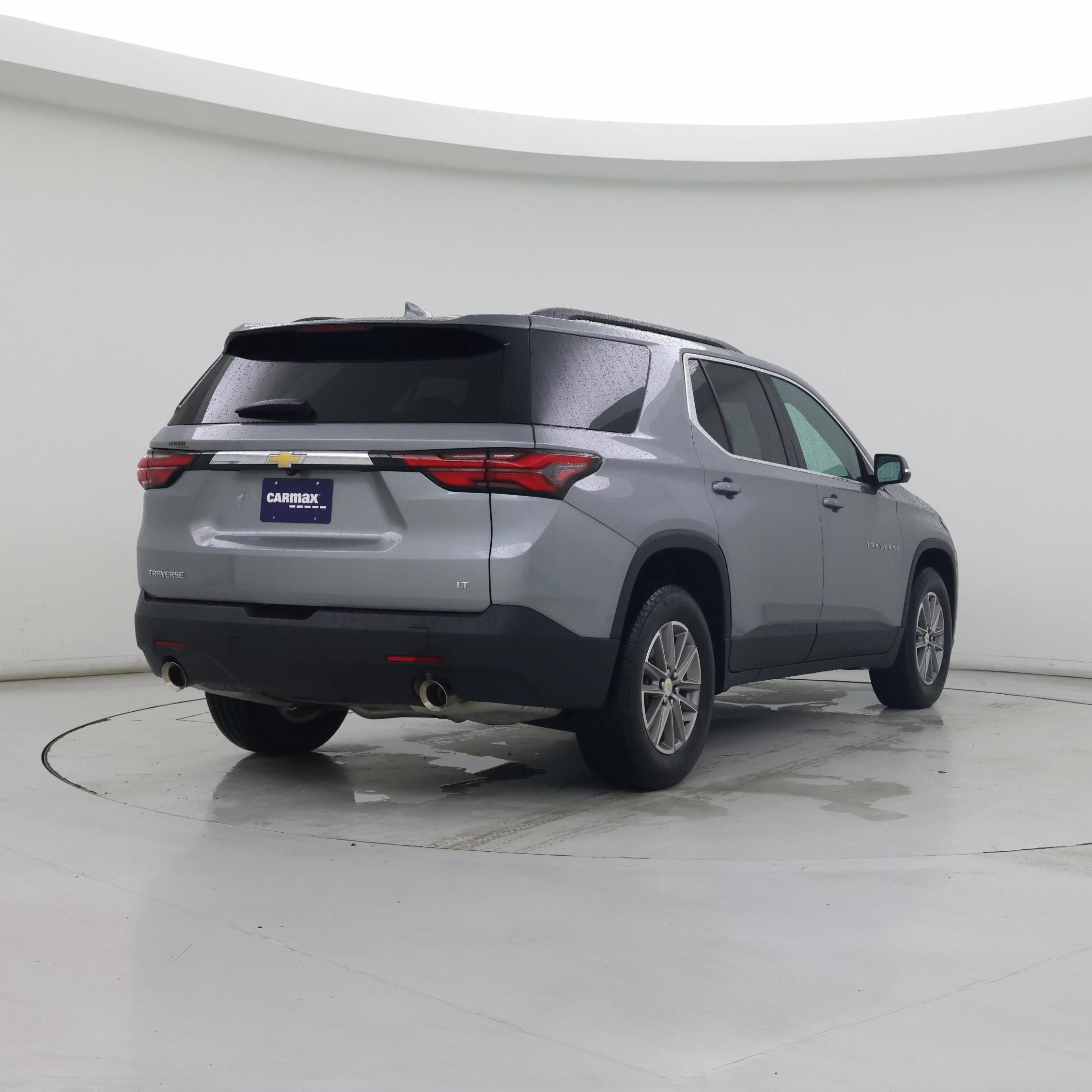 Thumbnail: 2023 Chevrolet Traverse - 8