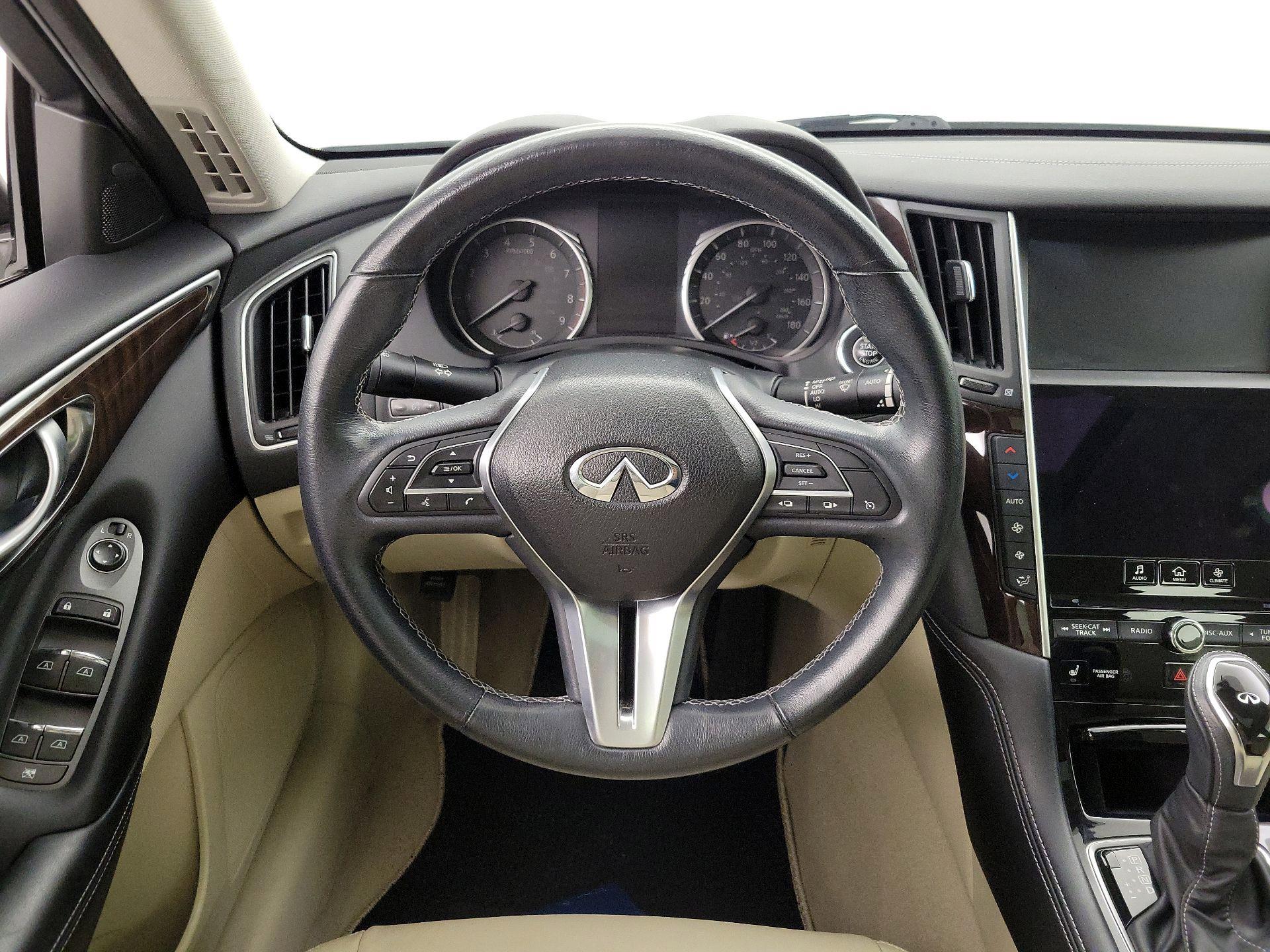 Thumbnail: 2018 INFINITI Q50 - 10