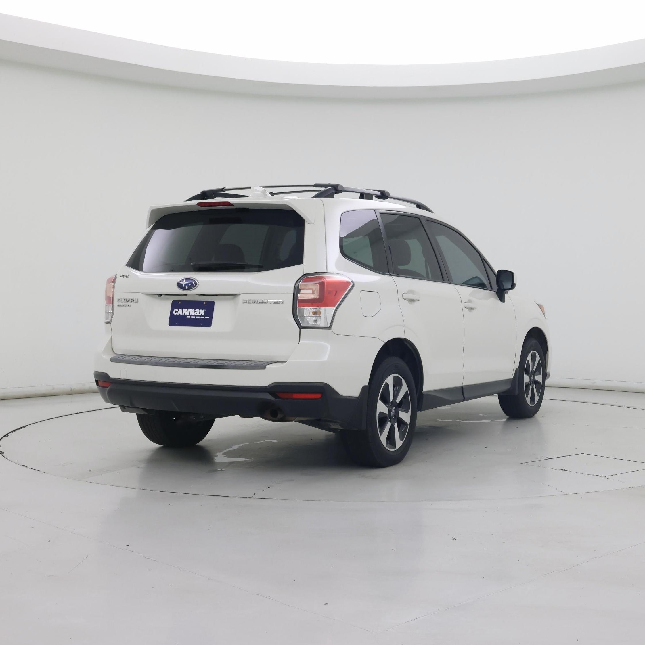 Thumbnail: 2018 Subaru Forester - 8