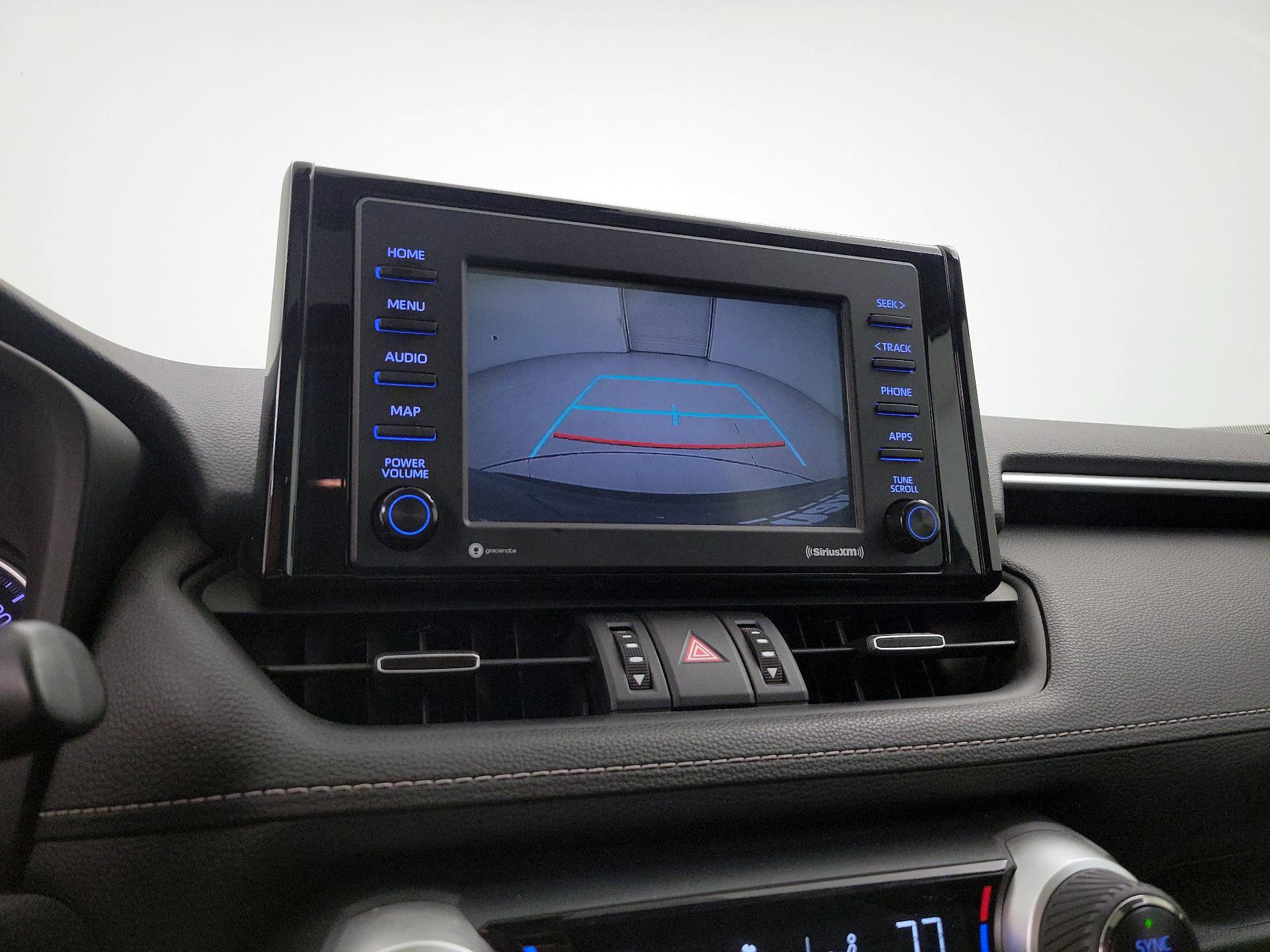 Thumbnail: 2021 Toyota RAV4 - 14