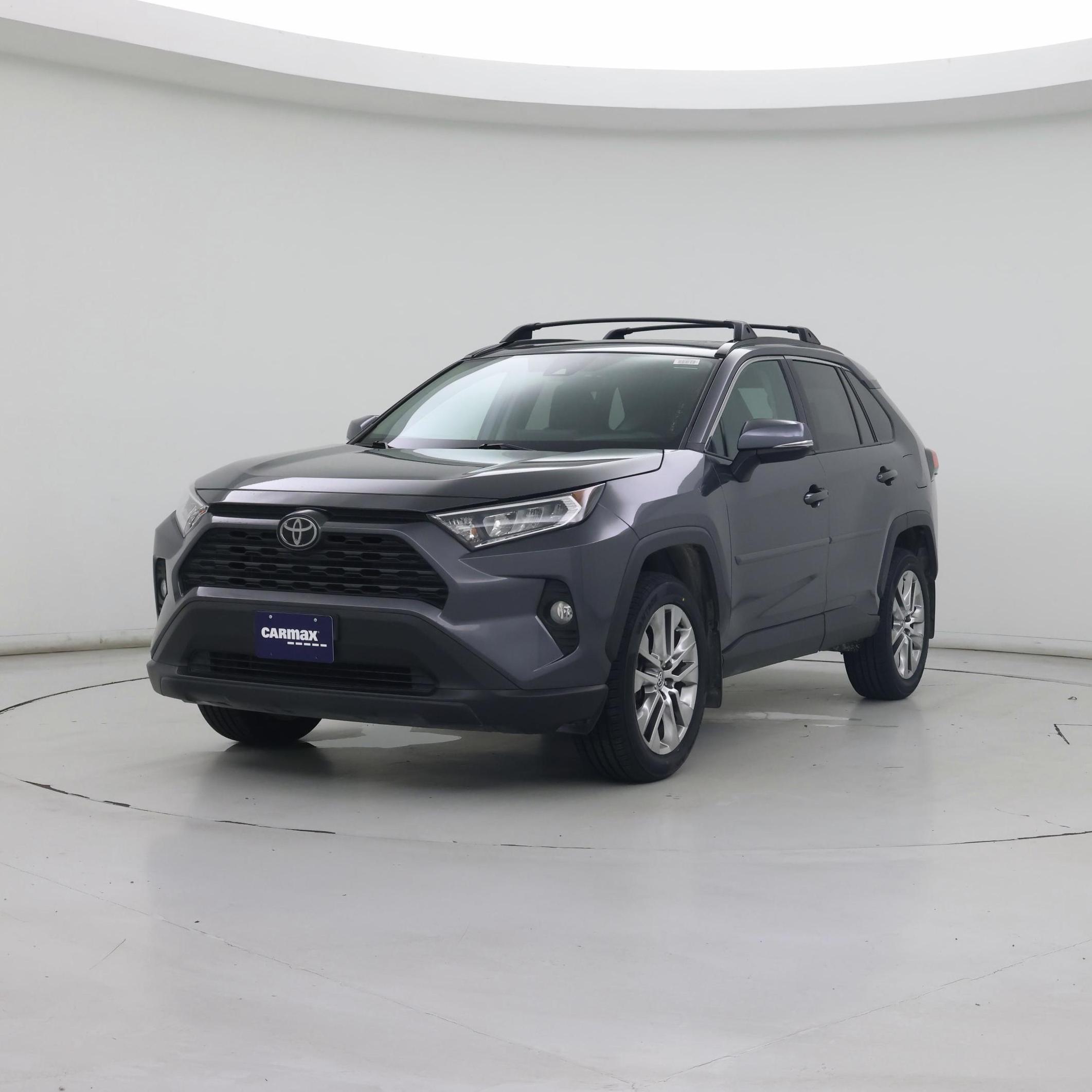 Thumbnail: 2021 Toyota RAV4 - 4