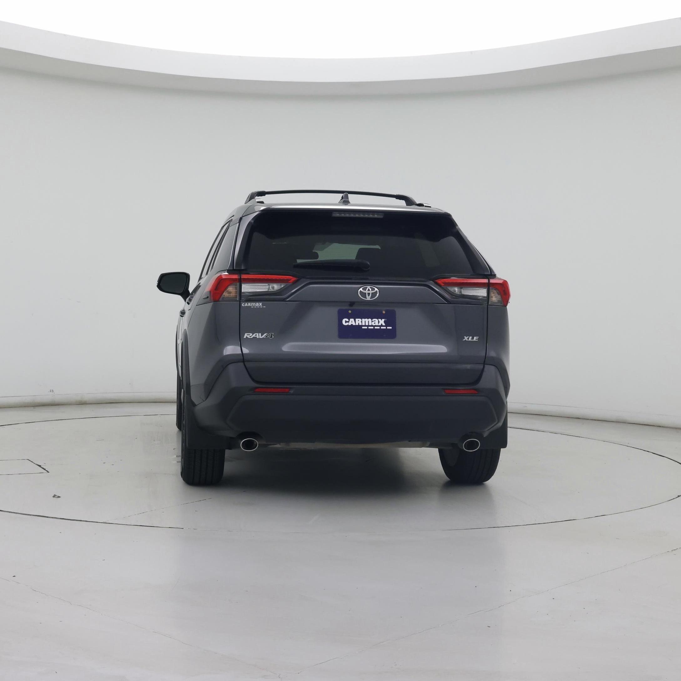 Thumbnail: 2021 Toyota RAV4 - 6